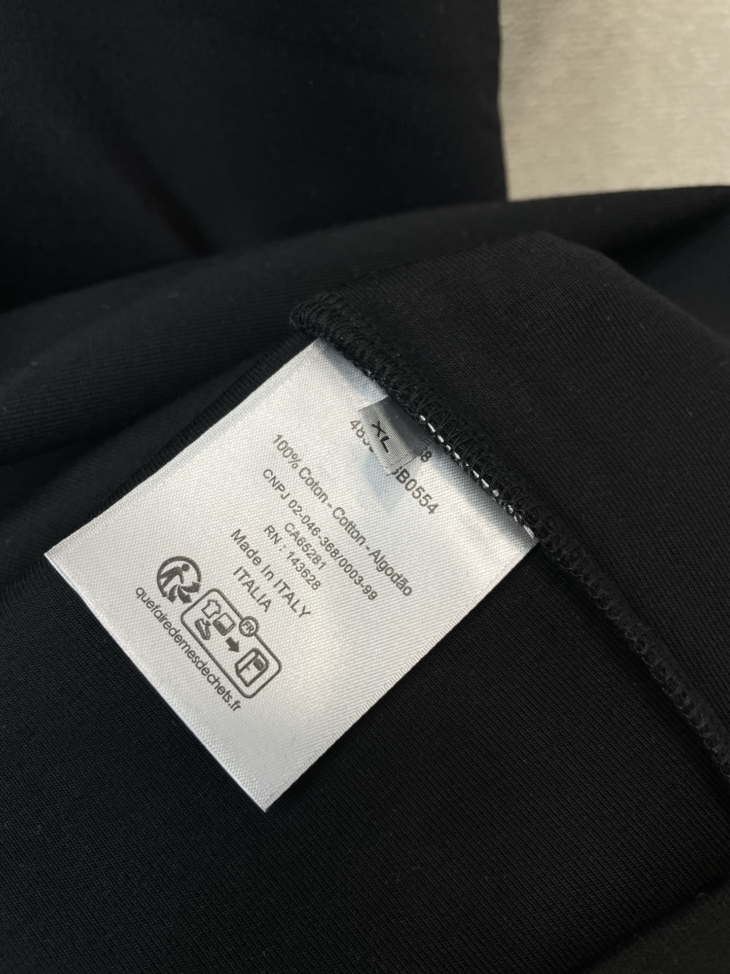 Dior迪奥💥砸锅卖铁都要上的新款新款原单男士休闲短袖 高端定制 高端版本 时尚百搭爆款⚠️⚠️✨✨进口面料 手感超柔软