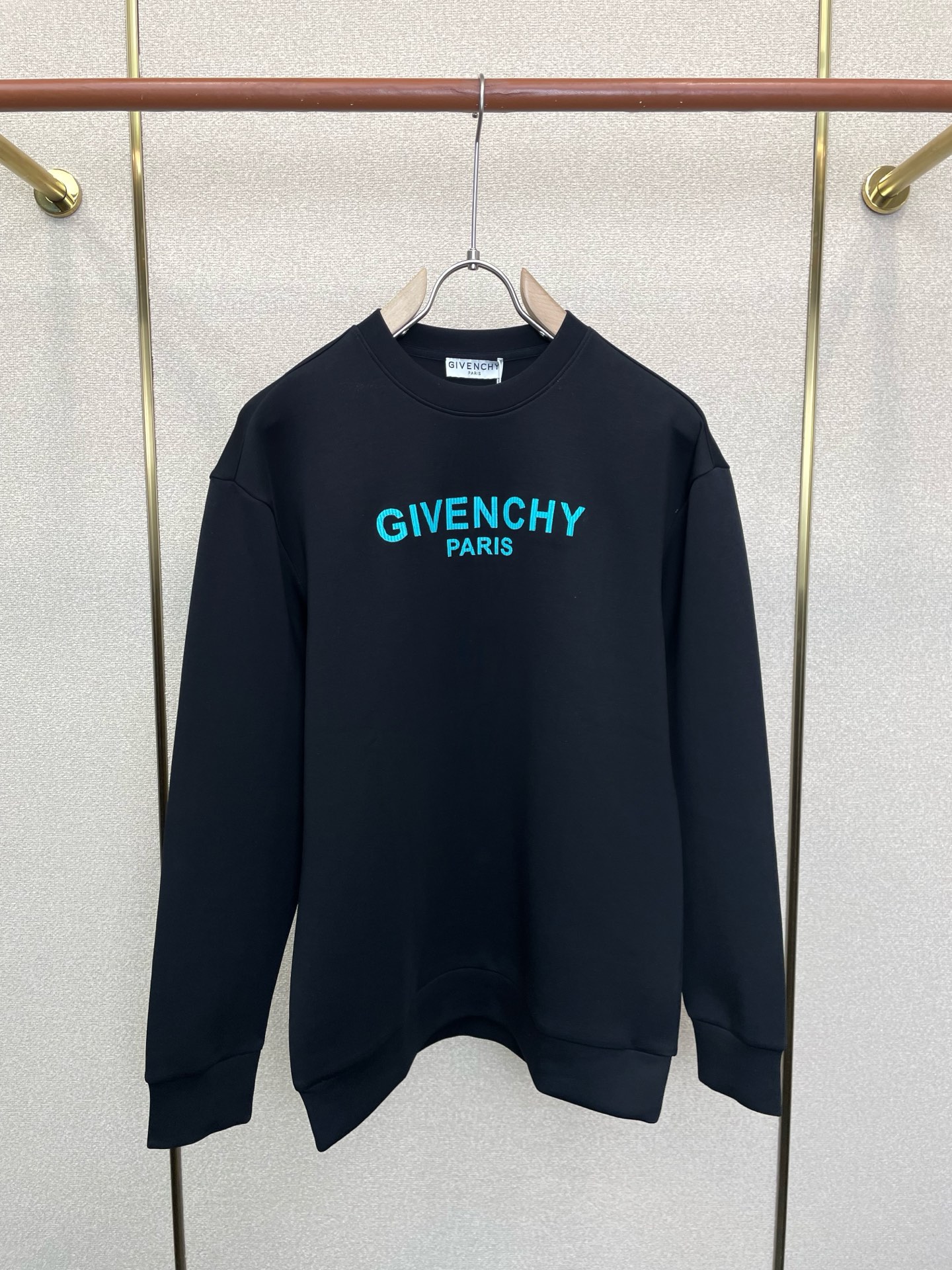 Givenchy纪梵希💥砸锅卖铁都要上的新款新款原单男士休闲卫衣 高端定制 高端版本 时尚百搭爆款⚠️⚠️✨✨进口面料 