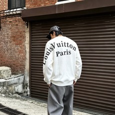 Louis Vuitton路易威登💥砸锅卖铁都要上的新款新款原单男士休闲卫衣 高端定制 高端版本 时尚百搭爆款⚠️⚠️✨ Louis Vuitton路易威登💥砸锅卖铁都要上的新款新款原单男士休闲卫衣 高端定制 高端版本 时尚百搭爆款⚠️⚠️✨