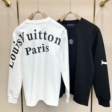Louis Vuitton路易威登💥砸锅卖铁都要上的新款新款原单男士休闲卫衣 高端定制 高端版本 时尚百搭爆款⚠️⚠️✨ Louis Vuitton路易威登💥砸锅卖铁都要上的新款新款原单男士休闲卫衣 高端定制 高端版本 时尚百搭爆款⚠️⚠️✨
