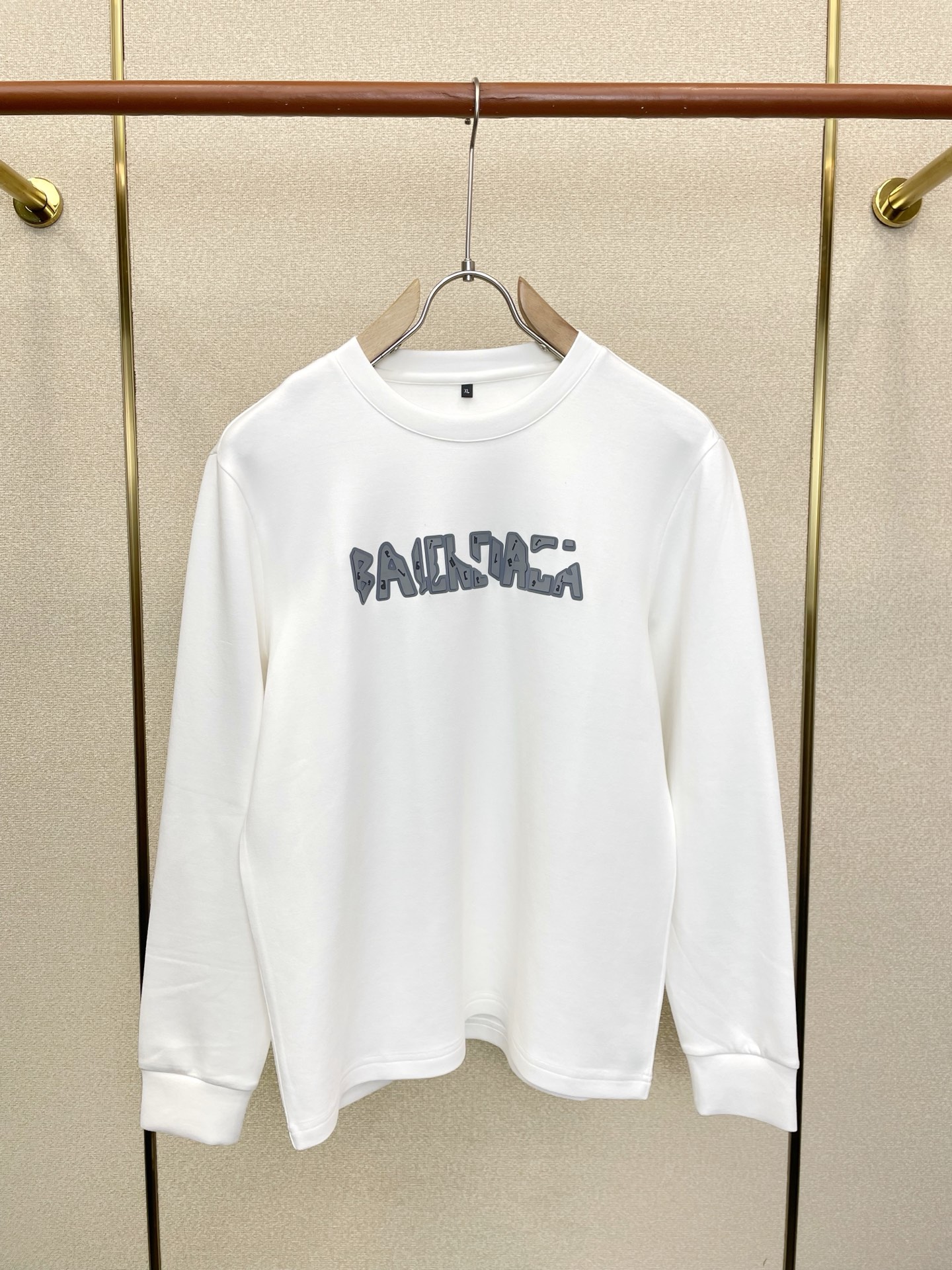 Balenciaga巴黎世家💥砸锅卖铁都要上的新款新款原单男士休闲长袖 高端定制 高端版本 时尚百搭爆款⚠️⚠️✨✨进口