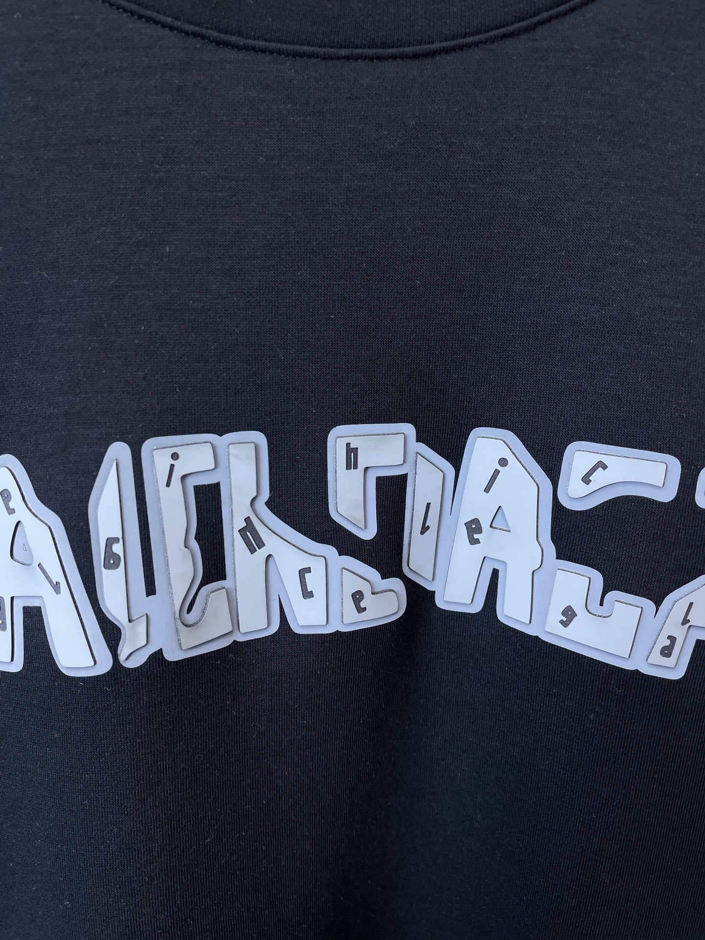 Balenciaga巴黎世家💥砸锅卖铁都要上的新款新款原单男士休闲长袖 高端定制 高端版本 时尚百搭爆款⚠️⚠️✨✨进口