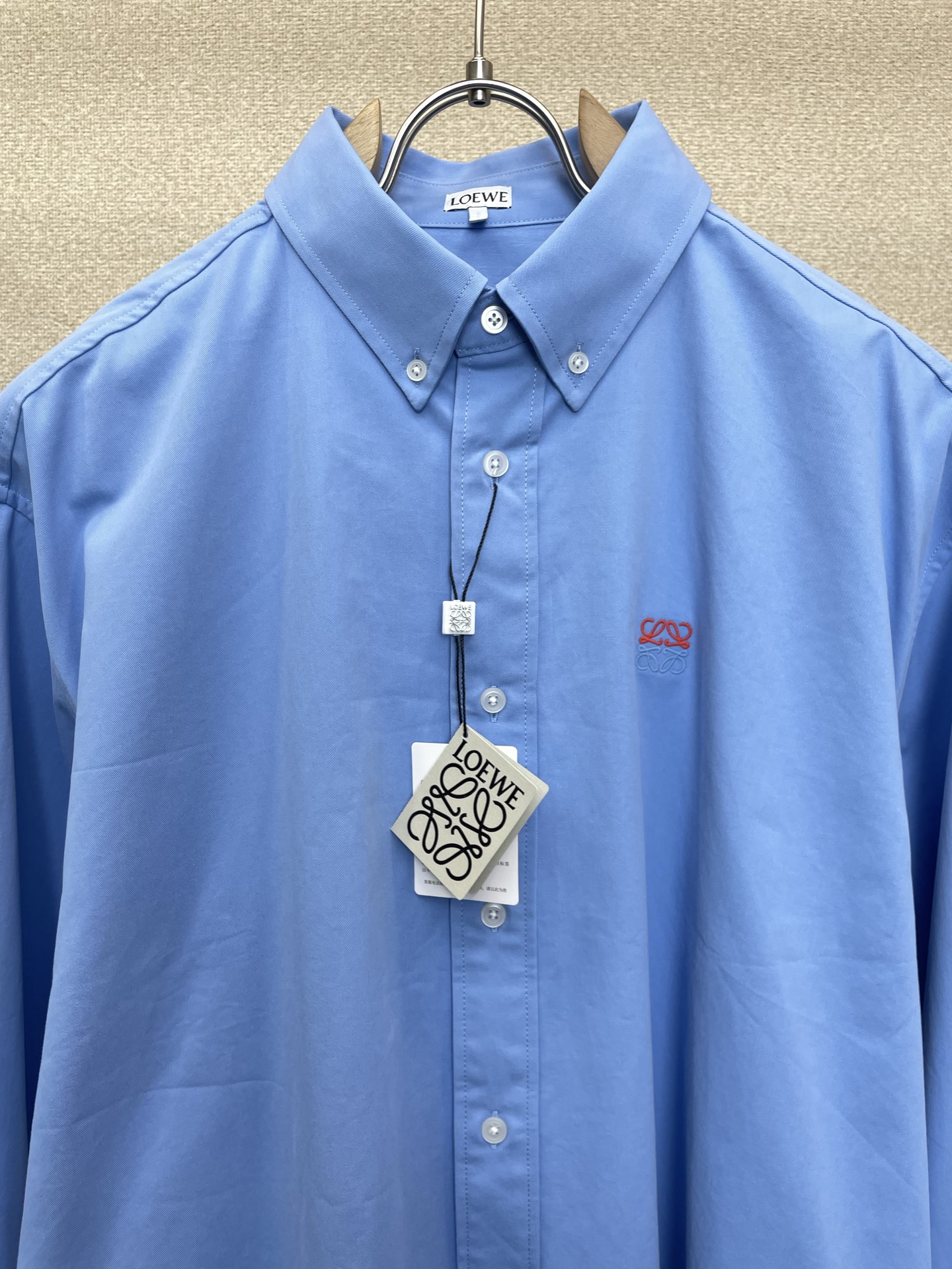 LOEWE罗意威💥砸锅卖铁都要上的新款新款原单男士休闲衬衫 高端定制 高端版本 时尚百搭爆款⚠️⚠️✨✨进口面料 手感超