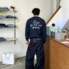 Dior迪奥💥砸锅卖铁都要上的新款新款原单男士休闲毛衣开衫 高端定制 高端版本 时尚百搭爆款⚠️⚠️✨✨进口面料 手感超 Dior迪奥💥砸锅卖铁都要上的新款新款原单男士休闲毛衣开衫 高端定制 高端版本 时尚百搭爆款⚠️⚠️✨✨进口面料 手感超
