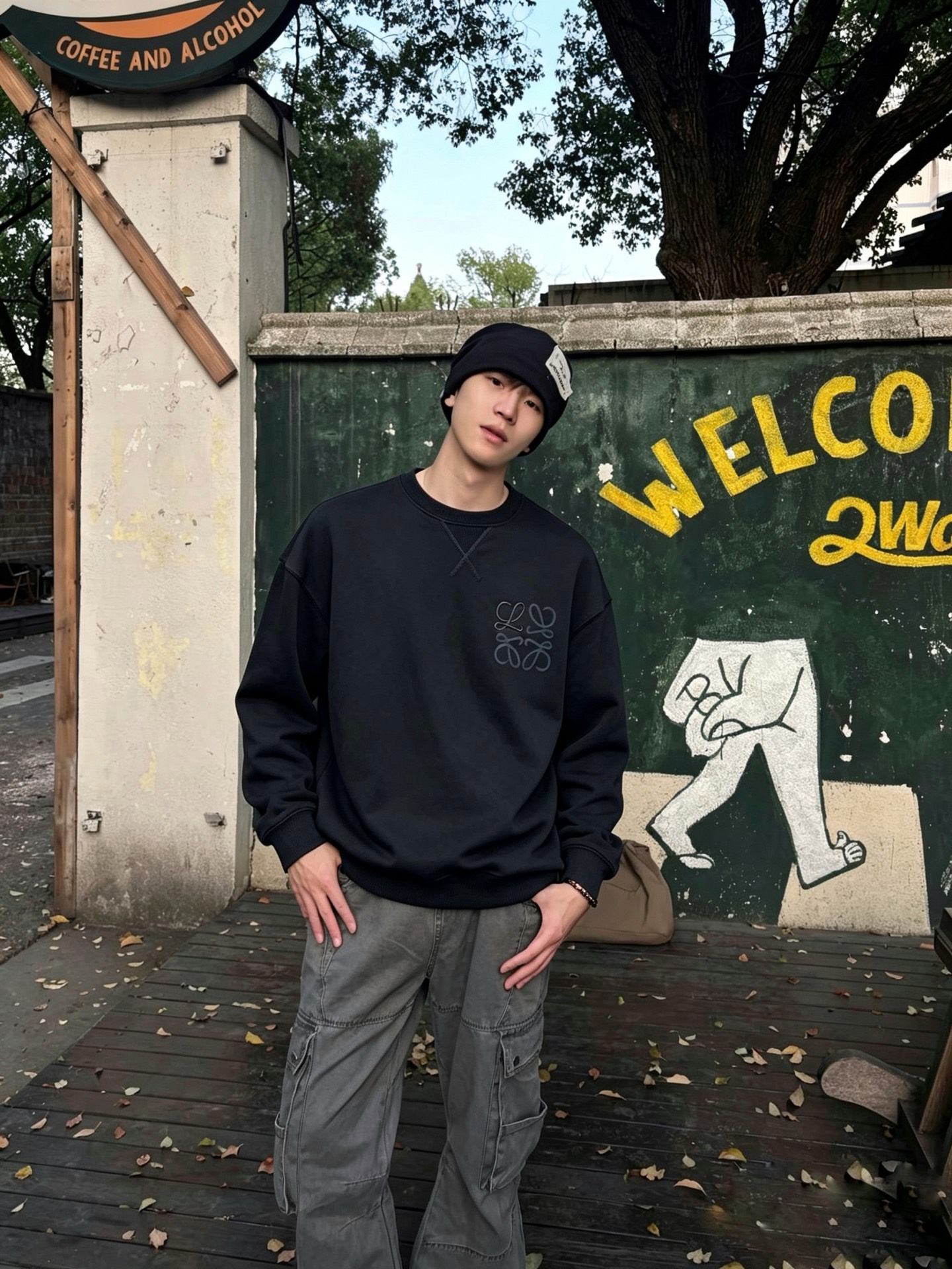 LOEWE罗意威💥砸锅卖铁都要上的新款新款原单男士休闲卫衣 高端定制 高端版本 时尚百搭爆款⚠️⚠️✨✨进口面料 手感超 LOEWE罗意威💥砸锅卖铁都要上的新款新款原单男士休闲卫衣 高端定制 高端版本 时尚百搭爆款⚠️⚠️✨✨进口面料 手感超