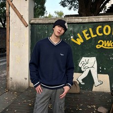 Louis Vuitton路易威登💥砸锅卖铁都要上的新款新款原单男士休闲V领毛衣 高端定制 高端版本 时尚百搭爆款⚠️⚠ Louis Vuitton路易威登💥砸锅卖铁都要上的新款新款原单男士休闲V领毛衣 高端定制 高端版本 时尚百搭爆款⚠️⚠