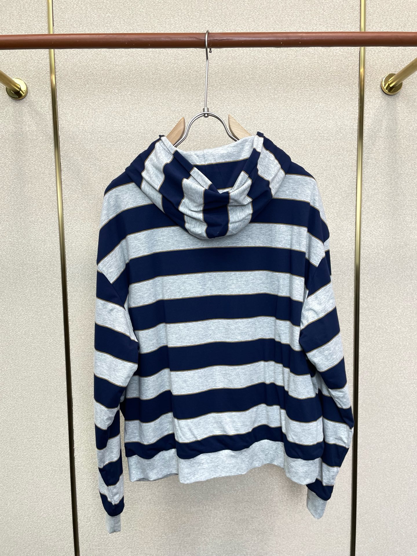 Miumiu谬谬💥砸锅卖铁都要上的新款新款原单男士休闲连帽条纹外套 高端定制 高端版本 时尚百搭爆款⚠️⚠️✨✨进口面料
