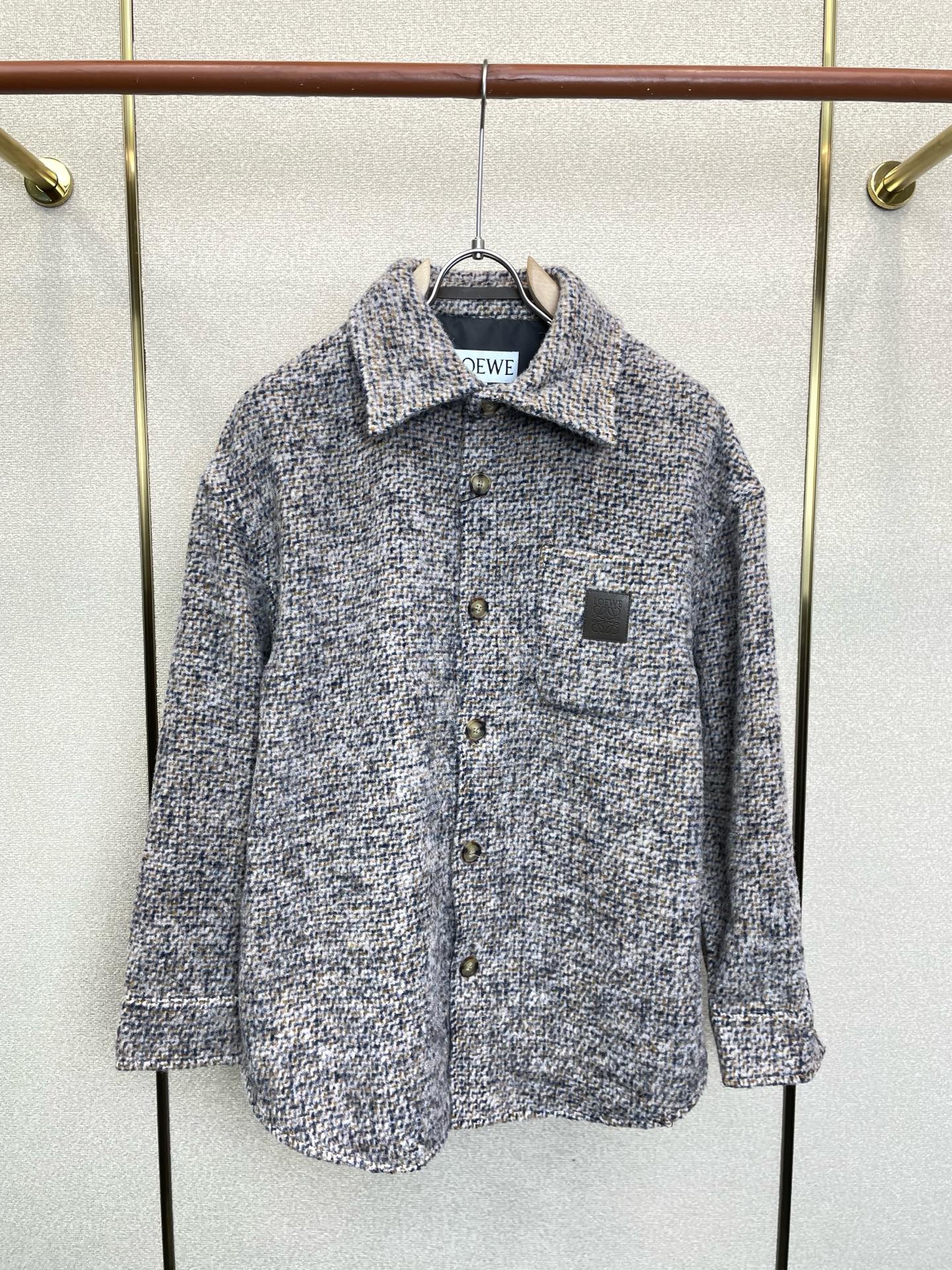 LOEWE罗意威💥砸锅卖铁都要上的新款新款原单男士休闲外套 高端定制 高端版本 时尚百搭爆款⚠️⚠️✨✨进口面料 手感超