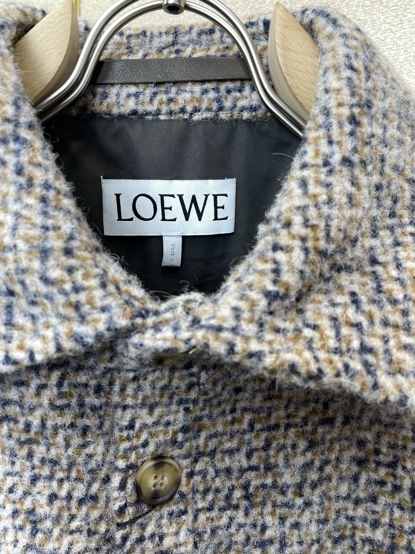 LOEWE罗意威💥砸锅卖铁都要上的新款新款原单男士休闲外套 高端定制 高端版本 时尚百搭爆款⚠️⚠️✨✨进口面料 手感超