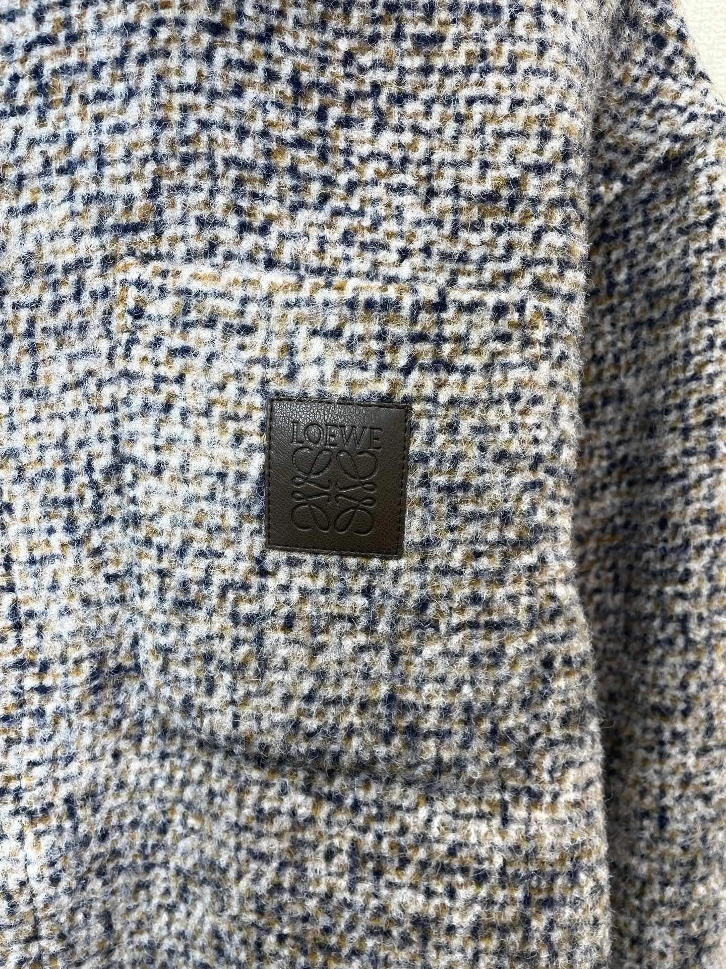 LOEWE罗意威💥砸锅卖铁都要上的新款新款原单男士休闲外套 高端定制 高端版本 时尚百搭爆款⚠️⚠️✨✨进口面料 手感超