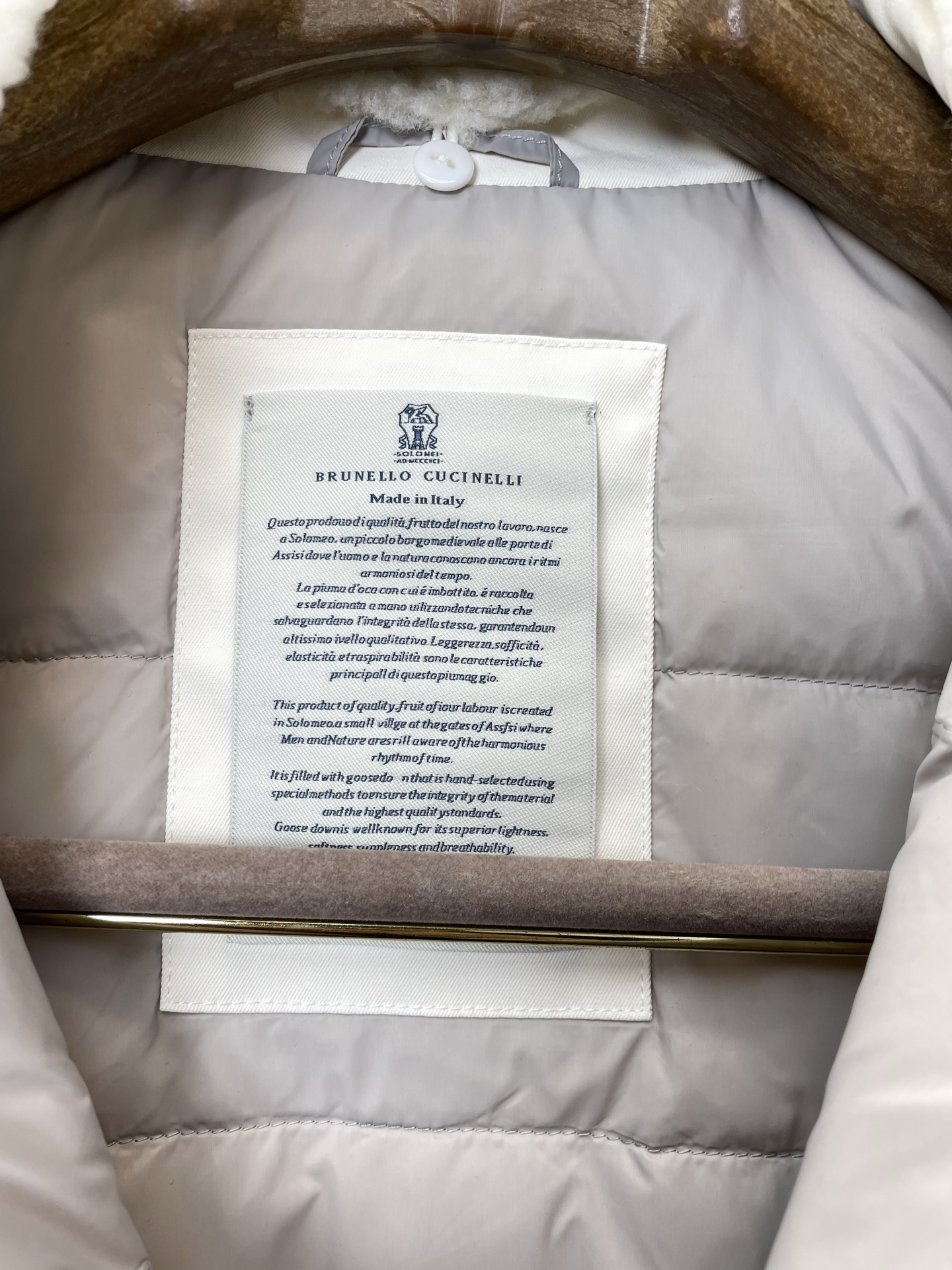 羽绒服- BC-Brunello Cucineli 布鲁内洛 •库奇内利💥砸锅卖铁都要上的新款新款羽绒马甲。贸易公司渠道