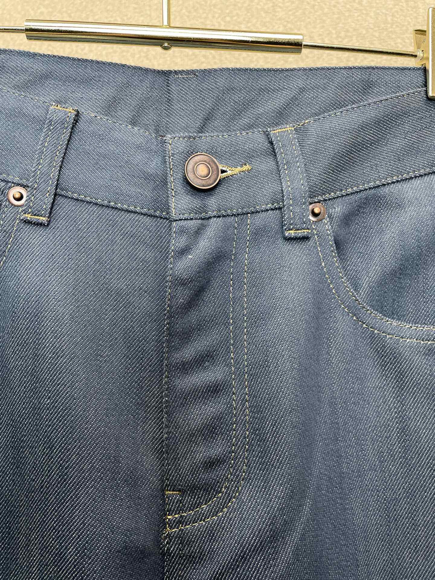 Loro piana-Loro Piana诺悠翩雅💥砸锅卖铁都要上的新款新款 休闲牛仔裤👖高端版本！专柜定制面料 透气舒
