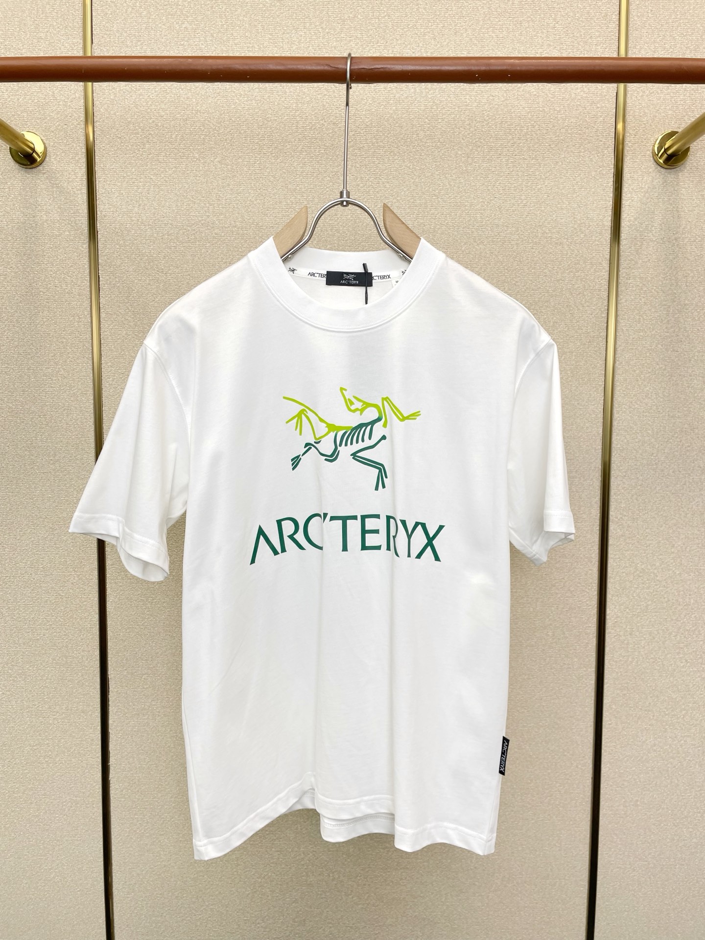 Arc’teryx始祖鸟💥独家专供新款原单男士休闲短袖 高端定制 高端版本 时尚百搭爆款⚠️⚠️✨✨进口面料 手感超柔软