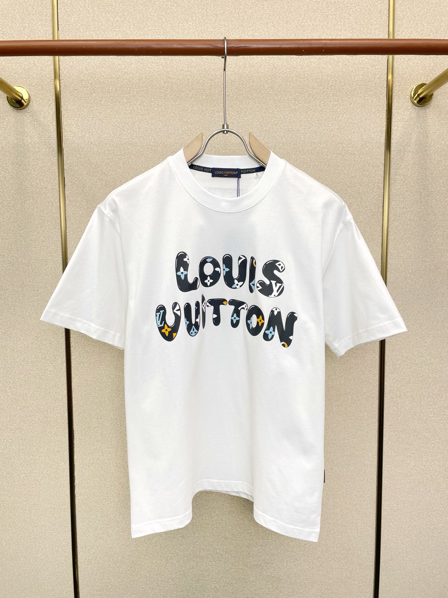 Louis Vuitton路易威登💥独家专供新款原单男士休闲短袖 高端定制 高端版本 时尚百搭爆款⚠️⚠️✨✨进口面料 