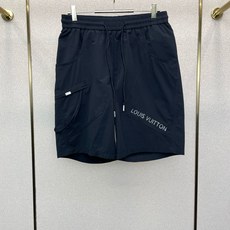 Louis Vuitton路易威登💥独家专供新款原单男士休闲短裤🩳高端定制 高端版本 时尚百搭爆款⚠️⚠️✨✨进口面料 Louis Vuitton路易威登💥独家专供新款原单男士休闲短裤🩳高端定制 高端版本 时尚百搭爆款⚠️⚠️✨✨进口面料