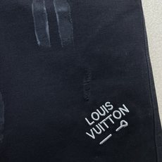 Louis Vuitton路易威登💥独家专供新款原单男士休闲短裤🩳高端定制 高端版本 时尚百搭爆款⚠️⚠️✨✨进口面料 Louis Vuitton路易威登💥独家专供新款原单男士休闲短裤🩳高端定制 高端版本 时尚百搭爆款⚠️⚠️✨✨进口面料