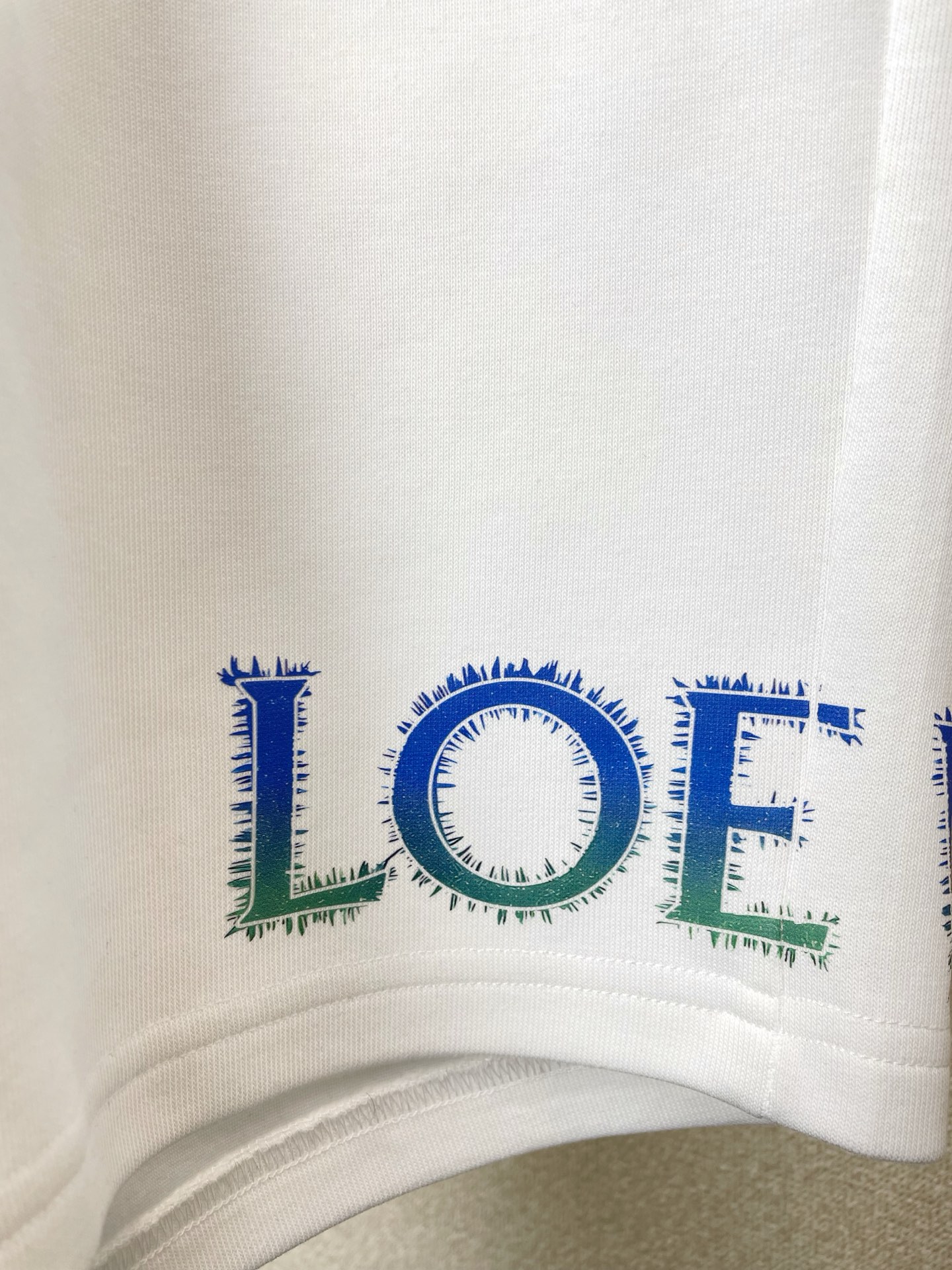 LOEWE罗意威💥独家专供新款原单男士休闲短裤🩳高端定制 高端版本 时尚百搭爆款⚠️⚠️✨✨进口面料 手感超柔软细腻  