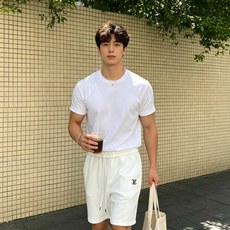 Louis Vuitton路易威登💥独家专供新款原单男士休闲短裤🩳高端定制 高端版本 时尚百搭爆款⚠️⚠️✨✨进口面料 Louis Vuitton路易威登💥独家专供新款原单男士休闲短裤🩳高端定制 高端版本 时尚百搭爆款⚠️⚠️✨✨进口面料