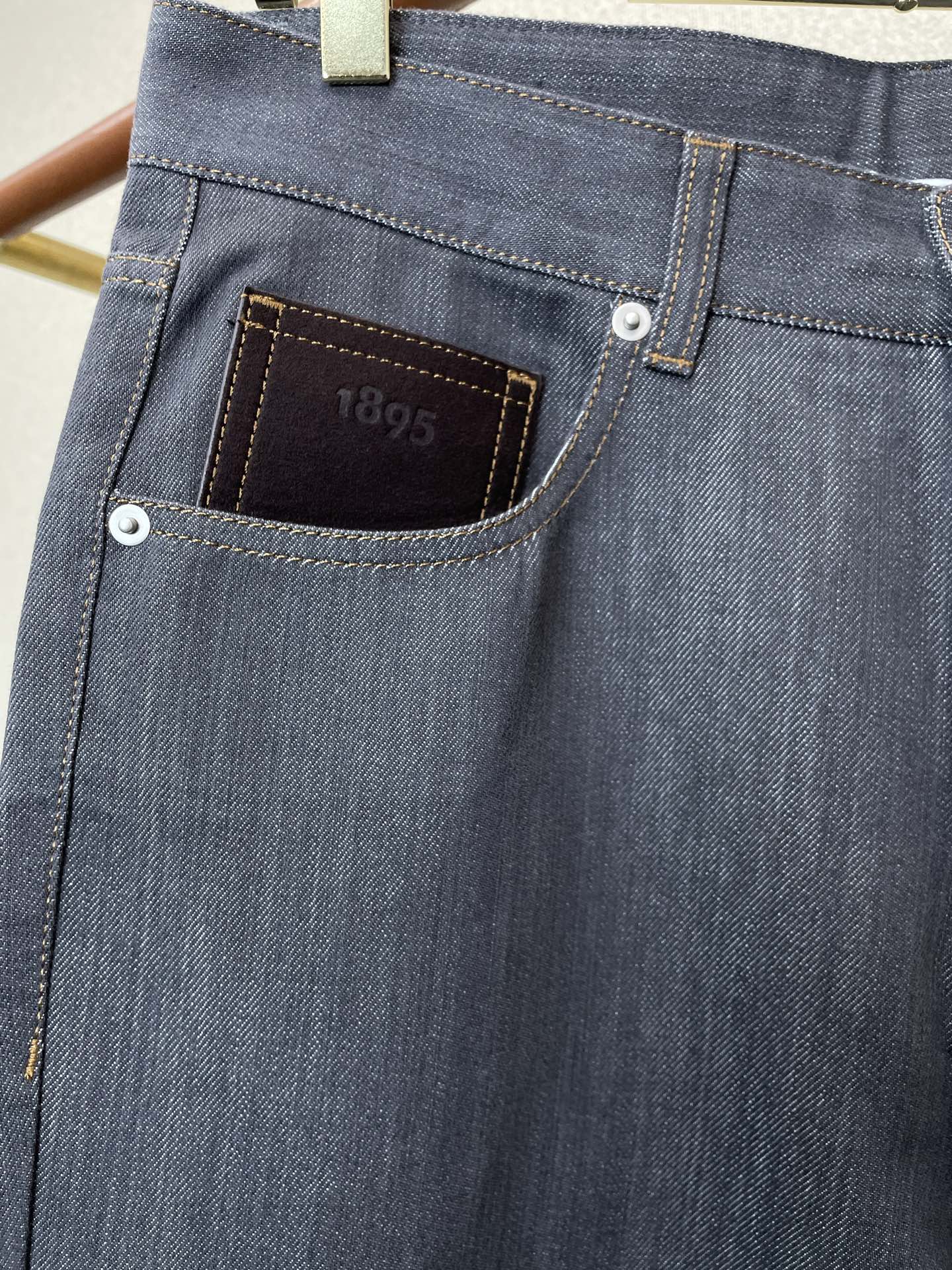 BERLUTI布鲁提💥独家专供新款👖休闲牛仔裤 高端版本！专柜定制面料 透气舒适度高，细节无可挑剔，品牌元素设计理念，体