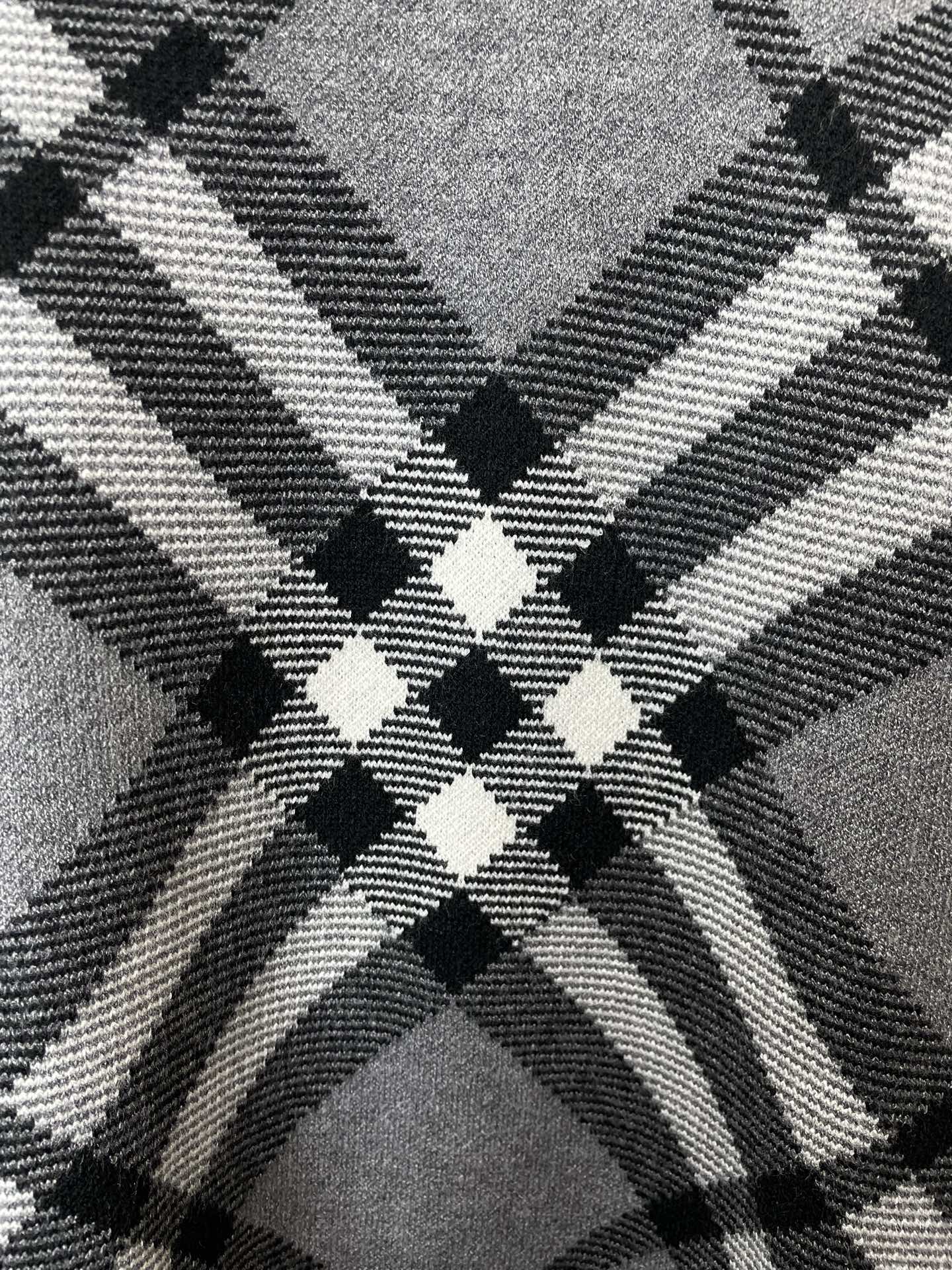 Burberry巴宝莉💥独家专供新款原单男士休闲毛衣 高端定制 高端版本 时尚百搭爆款⚠️⚠️✨✨进口面料 手感超柔软细
