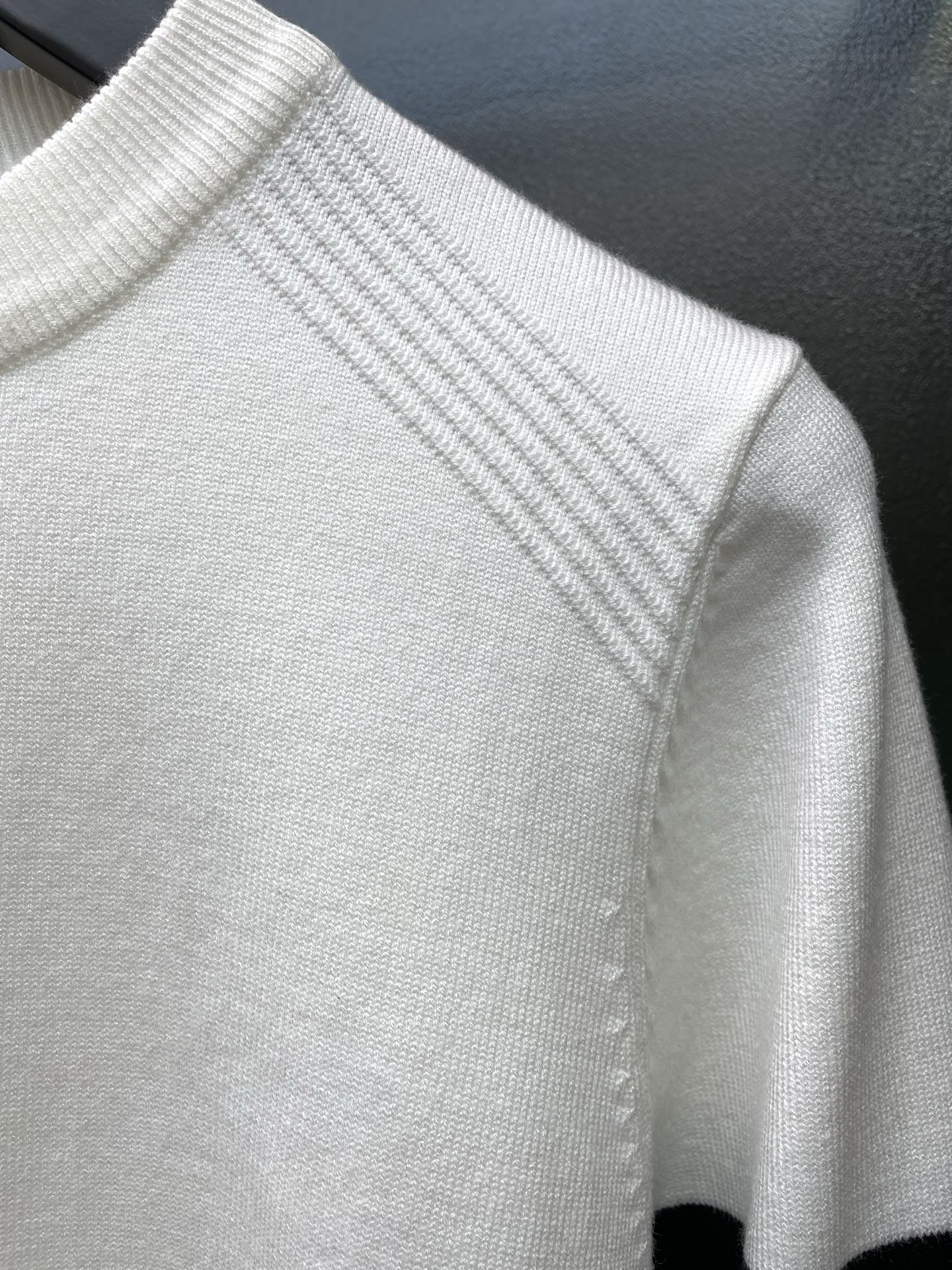 Moncler蒙口💥独家专供新款原单男士休闲毛衣 高端定制 高端版本 时尚百搭爆款⚠️⚠️✨✨进口面料 手感超柔软细腻 