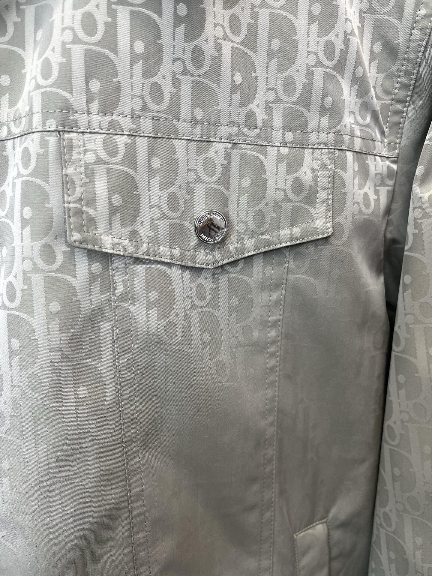 Dior迪奥💥砸锅卖铁都要上的新款新款原单男士休闲夹克 高端定制 高端版本 时尚百搭爆款⚠️⚠️✨✨进口面料 手感超柔软
