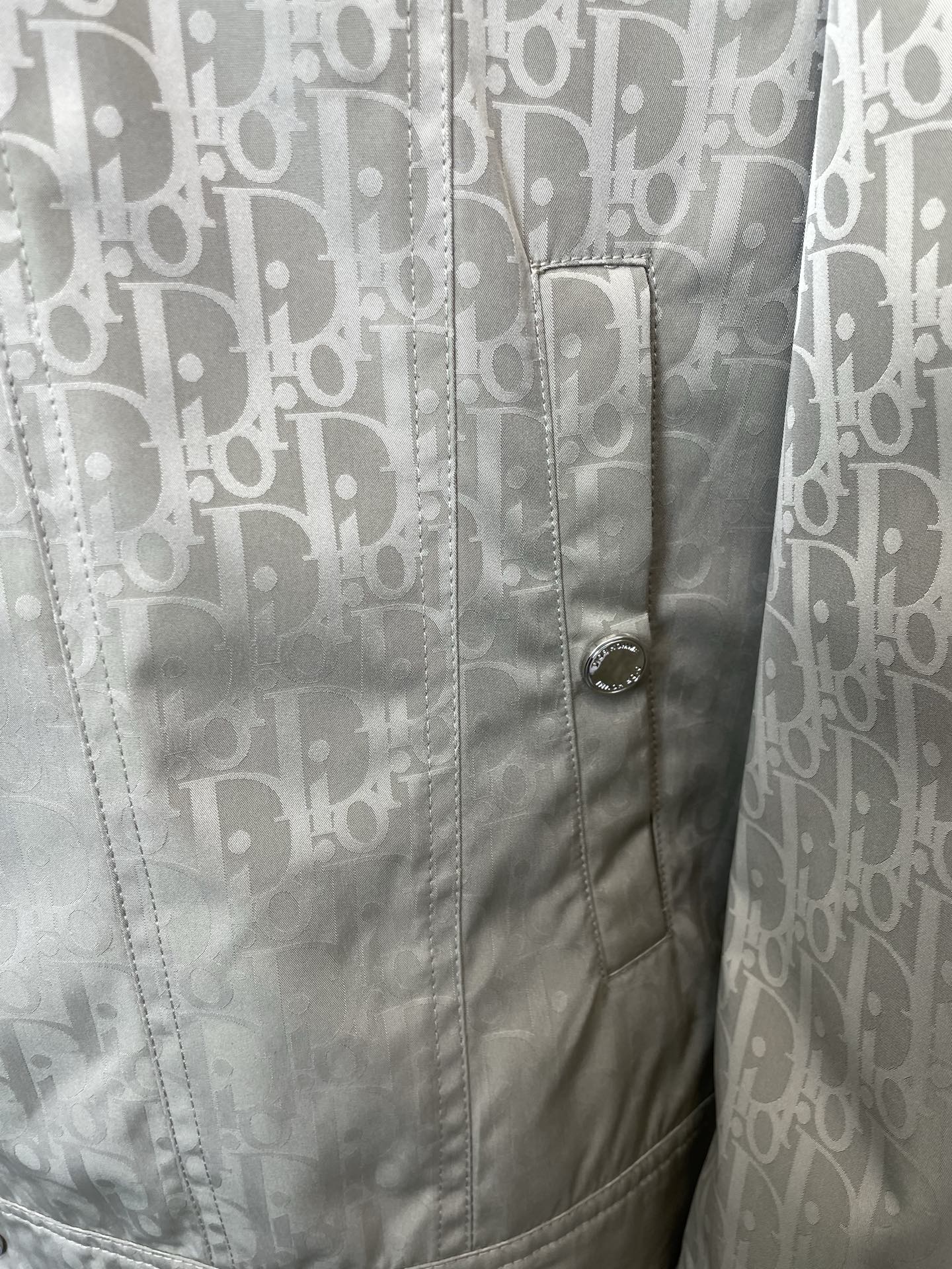 Dior迪奥💥砸锅卖铁都要上的新款新款原单男士休闲夹克 高端定制 高端版本 时尚百搭爆款⚠️⚠️✨✨进口面料 手感超柔软