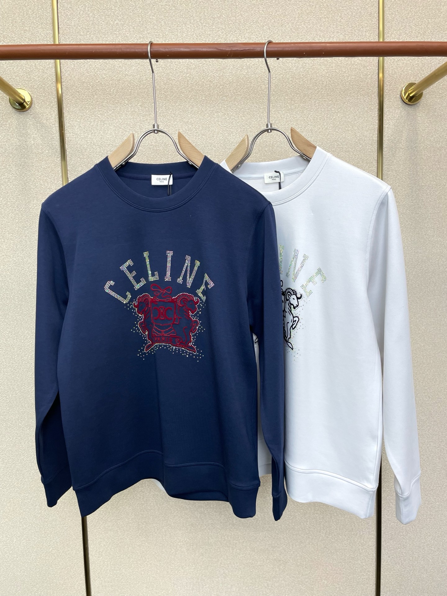 CELINE赛琳💥砸锅卖铁都要上的新款新款原单男士休闲卫衣 高端定制 高端版本 时尚百搭爆款⚠️⚠️✨✨进口面料 手感超
