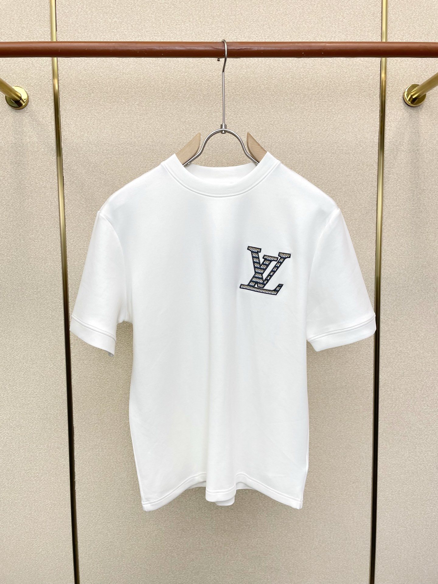 Louis Vuitton路易威登💥砸锅卖铁都要上的新款新款原单男士休闲短袖 高端定制 高端版本 时尚百搭爆款⚠️⚠️✨