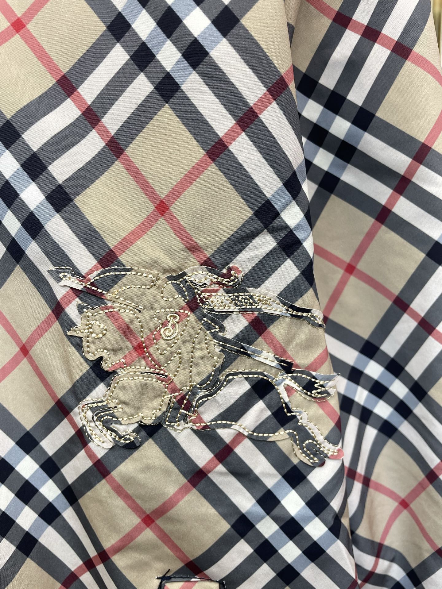 Burberry巴宝莉💥砸锅卖铁都要上的新款新款原单男士休闲双面夹克 高端定制 高端版本 时尚百搭爆款⚠️⚠️✨✨进口面