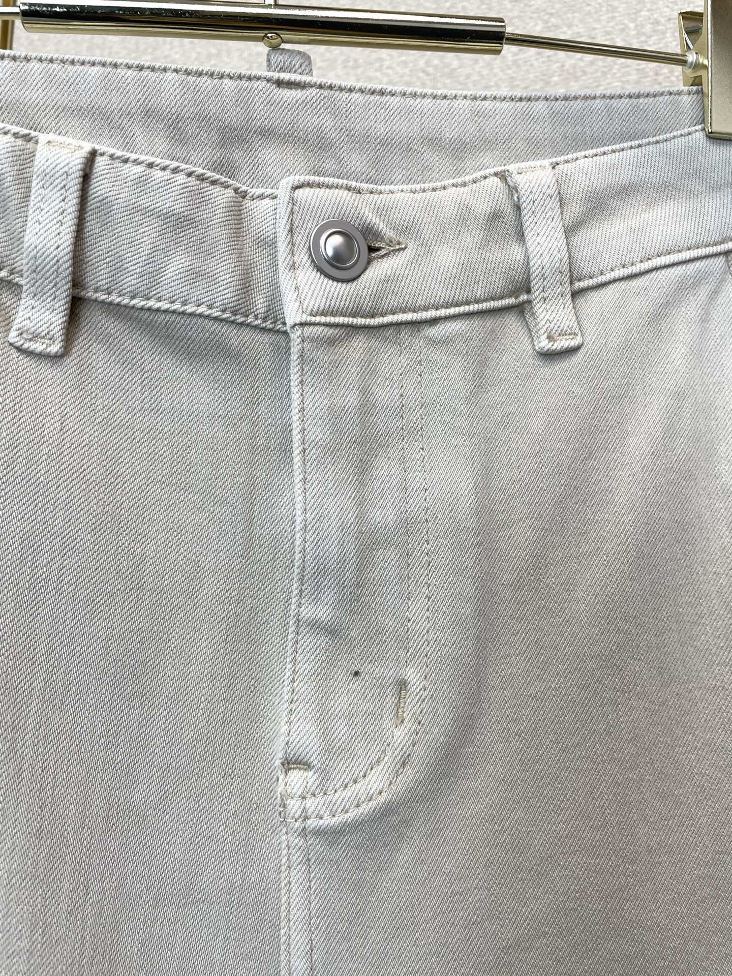 ZEGNA杰尼亚💥独家专供新款牛仔裤👖高端版本！专柜定制面料 透气舒适度高，细节无可挑剔，品牌元素设计理念，体现高品质。