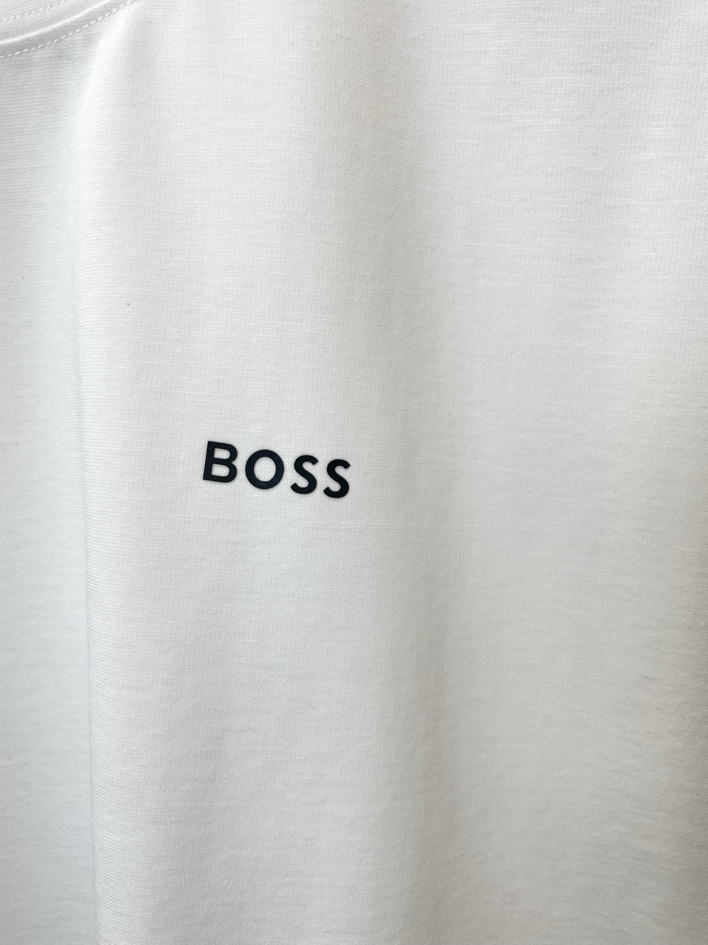 BOSS💥砸锅卖铁都要上的新款新款原单男士休闲短袖 高端定制 高端版本 时尚百搭爆款⚠️⚠️✨✨进口面料 手感超柔软细腻