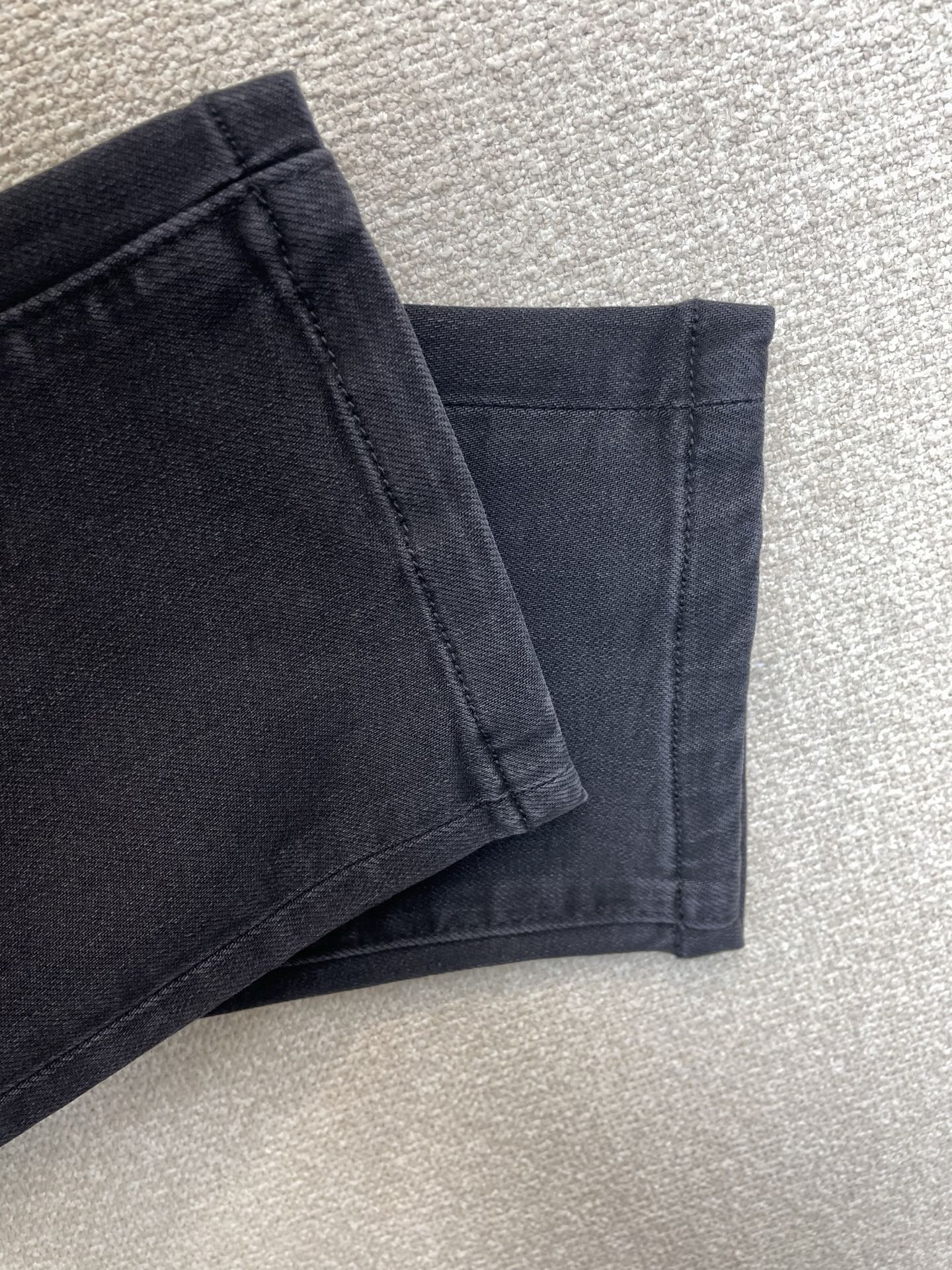 Dolce&Gabbana杜嘉班纳💥砸锅卖铁都要上的新款新款休闲牛仔裤👖高端版本 专柜定制面料 透气舒适度高，细节无可挑