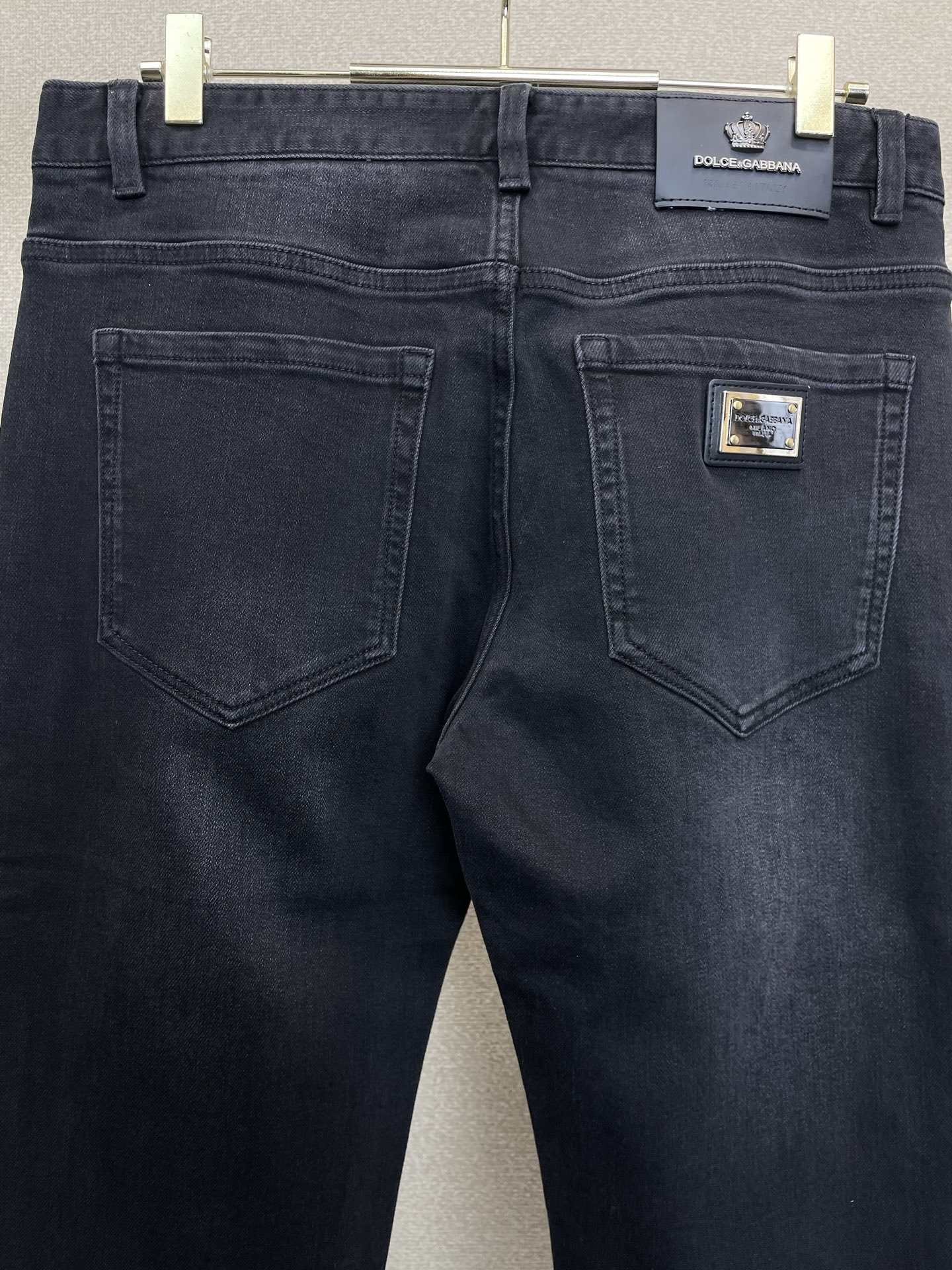Dolce&Gabbana杜嘉班纳💥砸锅卖铁都要上的新款新款休闲牛仔裤👖高端版本 专柜定制面料 透气舒适度高，细节无可挑