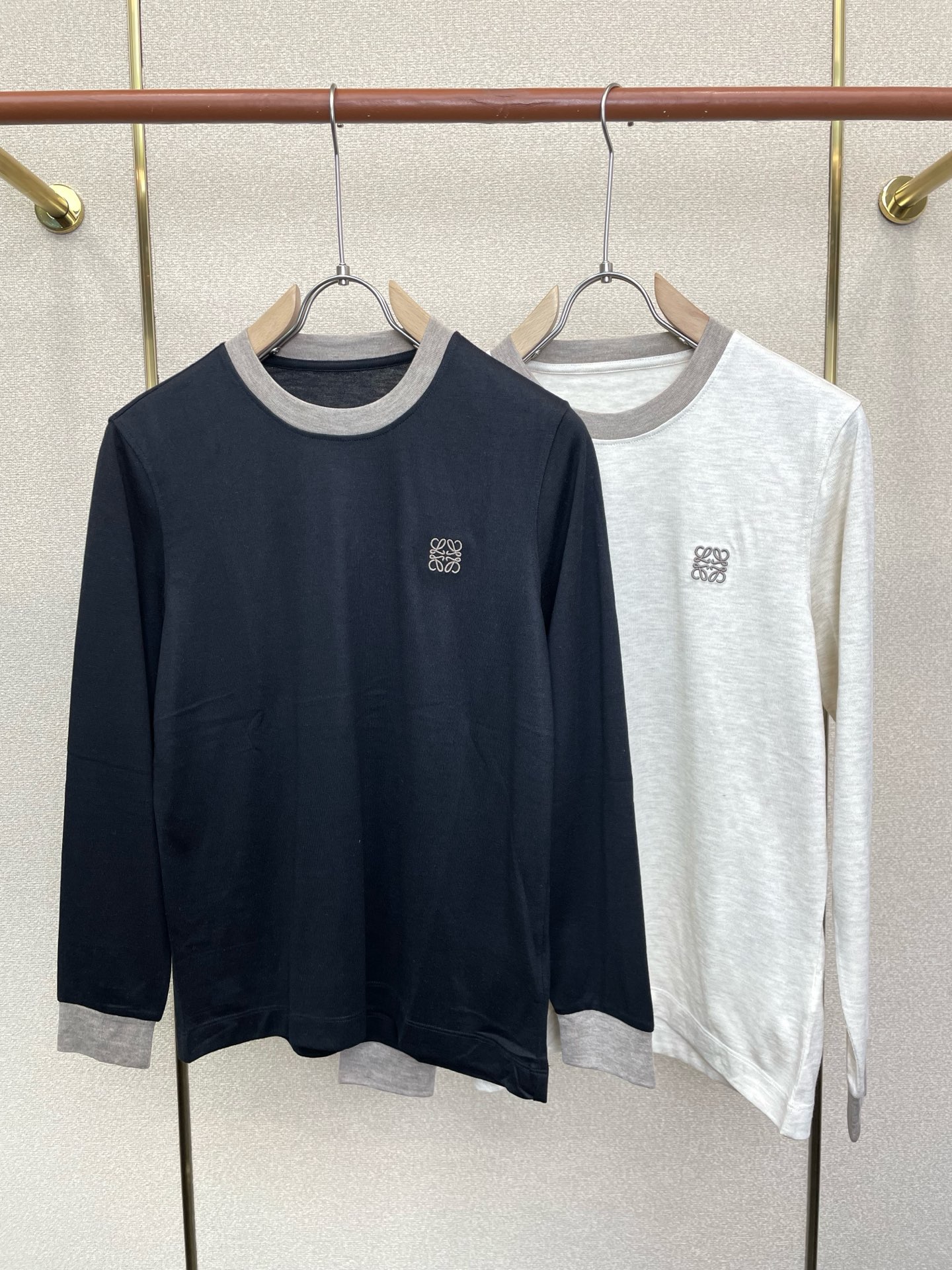 LOEWE罗意威💥独家专供新款原单男士休闲长袖 高端定制 高端版本 时尚百搭爆款⚠️⚠️✨✨进口面料 手感超柔软细腻  