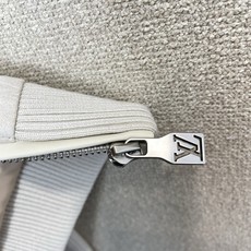 Louis Vuitton路易威登💥独家专供新款原单男士休闲夹克 高端定制 高版本 时尚百搭爆款⚠️✨原版进口面料 领口 Louis Vuitton路易威登💥独家专供新款原单男士休闲夹克 高端定制 高版本 时尚百搭爆款⚠️✨原版进口面料 领口