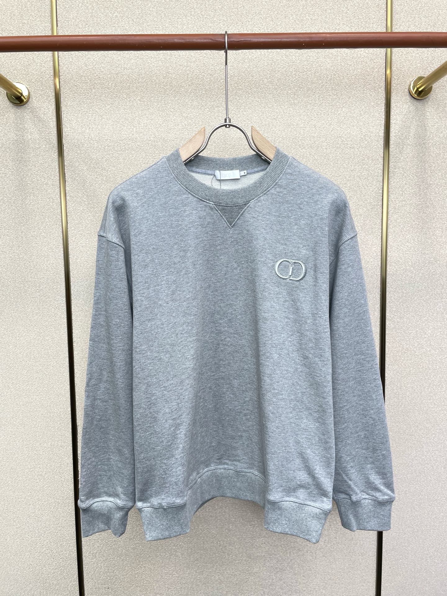 Dior迪奥💥独家专供新款原单男士休闲卫衣 高端定制 高端版本 时尚百搭爆款⚠️⚠️✨✨进口面料 手感超柔软细腻  穿着