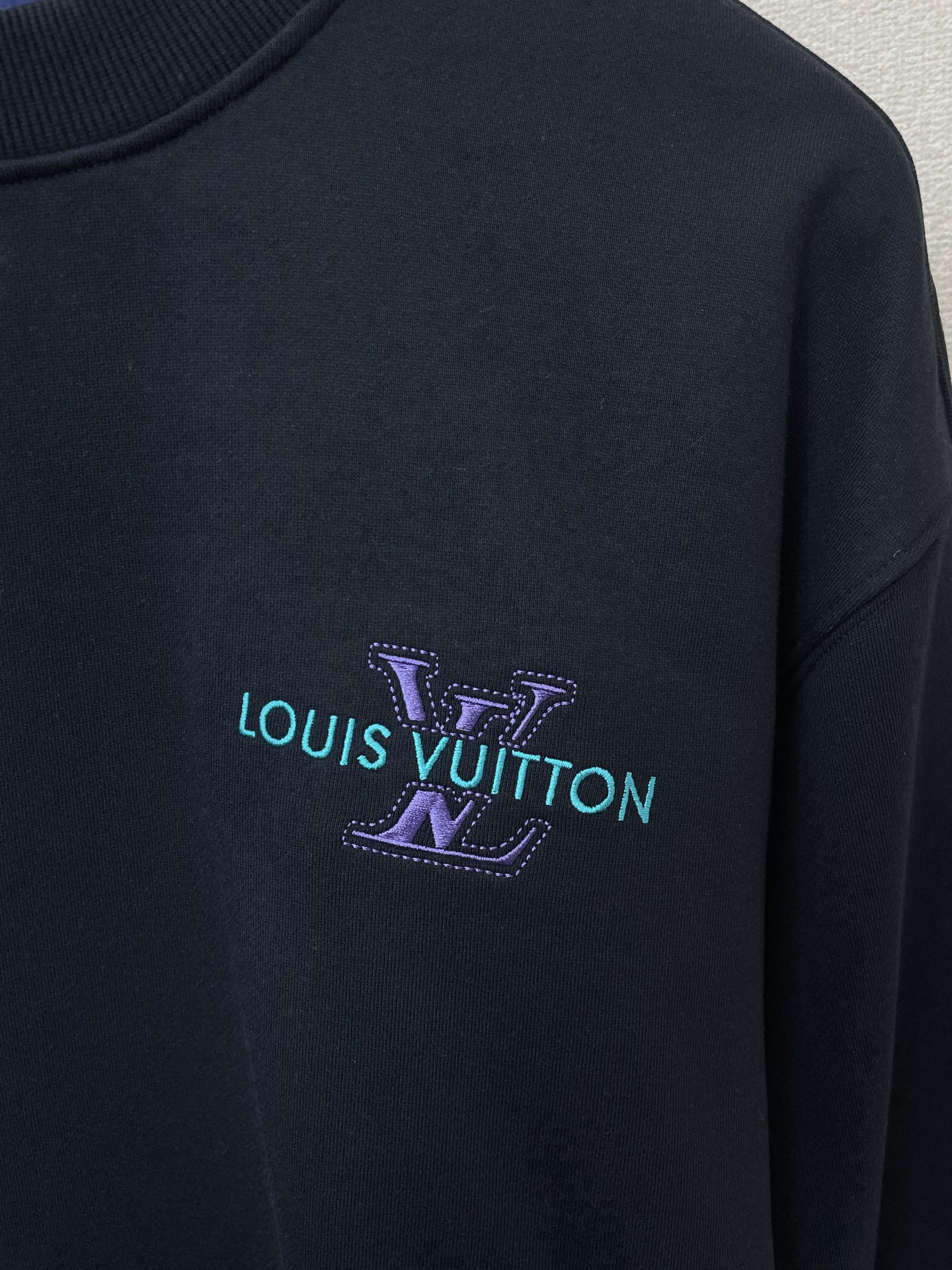 Louis Vuitton路易威登💥独家专供新款原单男士休闲卫衣 高端定制 高端版本 时尚百搭爆款⚠️⚠️✨✨进口面料 