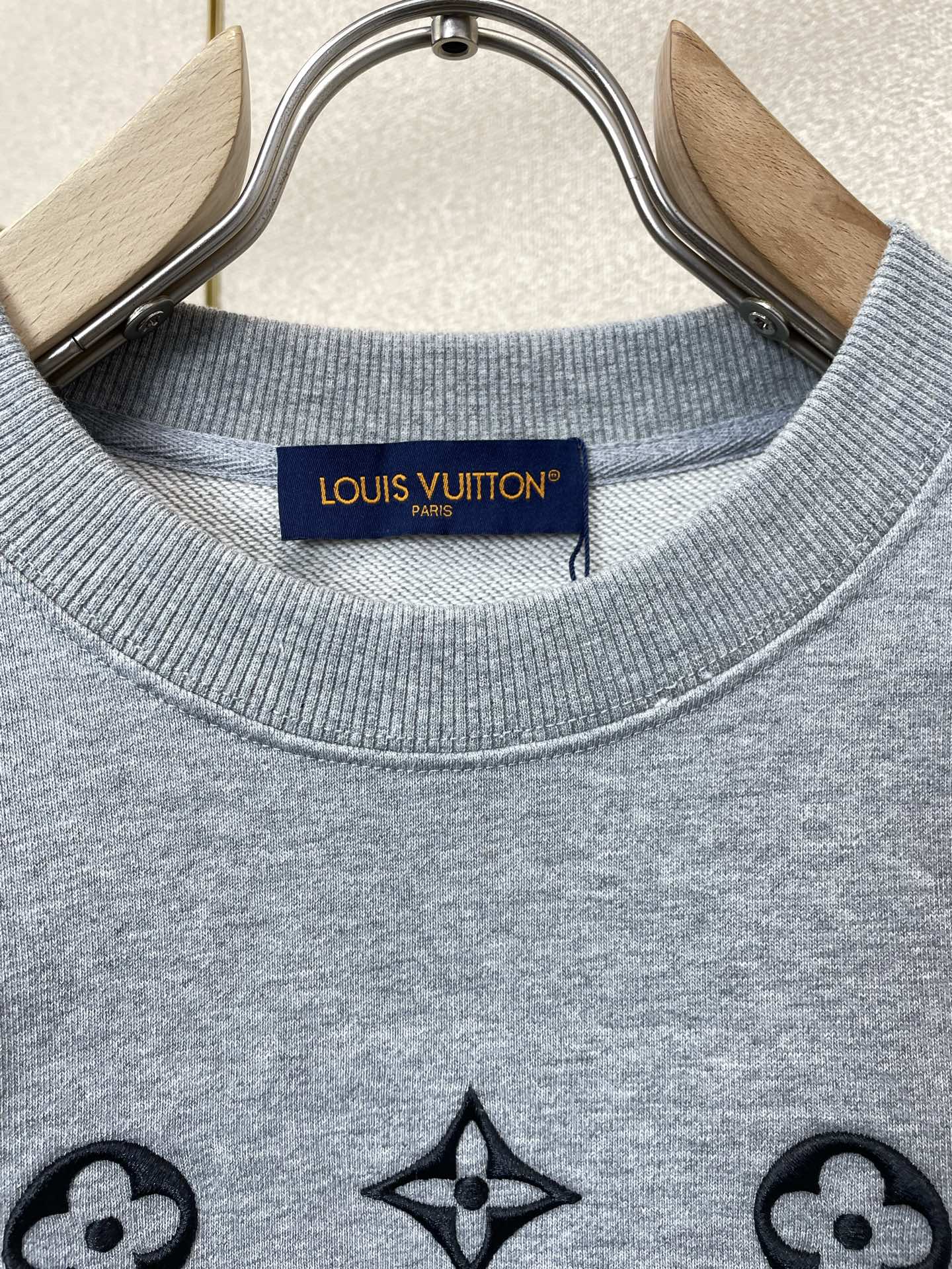 Louis Vuitton路易威登💥独家专供新款原单男士休闲卫衣 高端定制 高端版本 时尚百搭爆款⚠️⚠️✨✨进口面料 