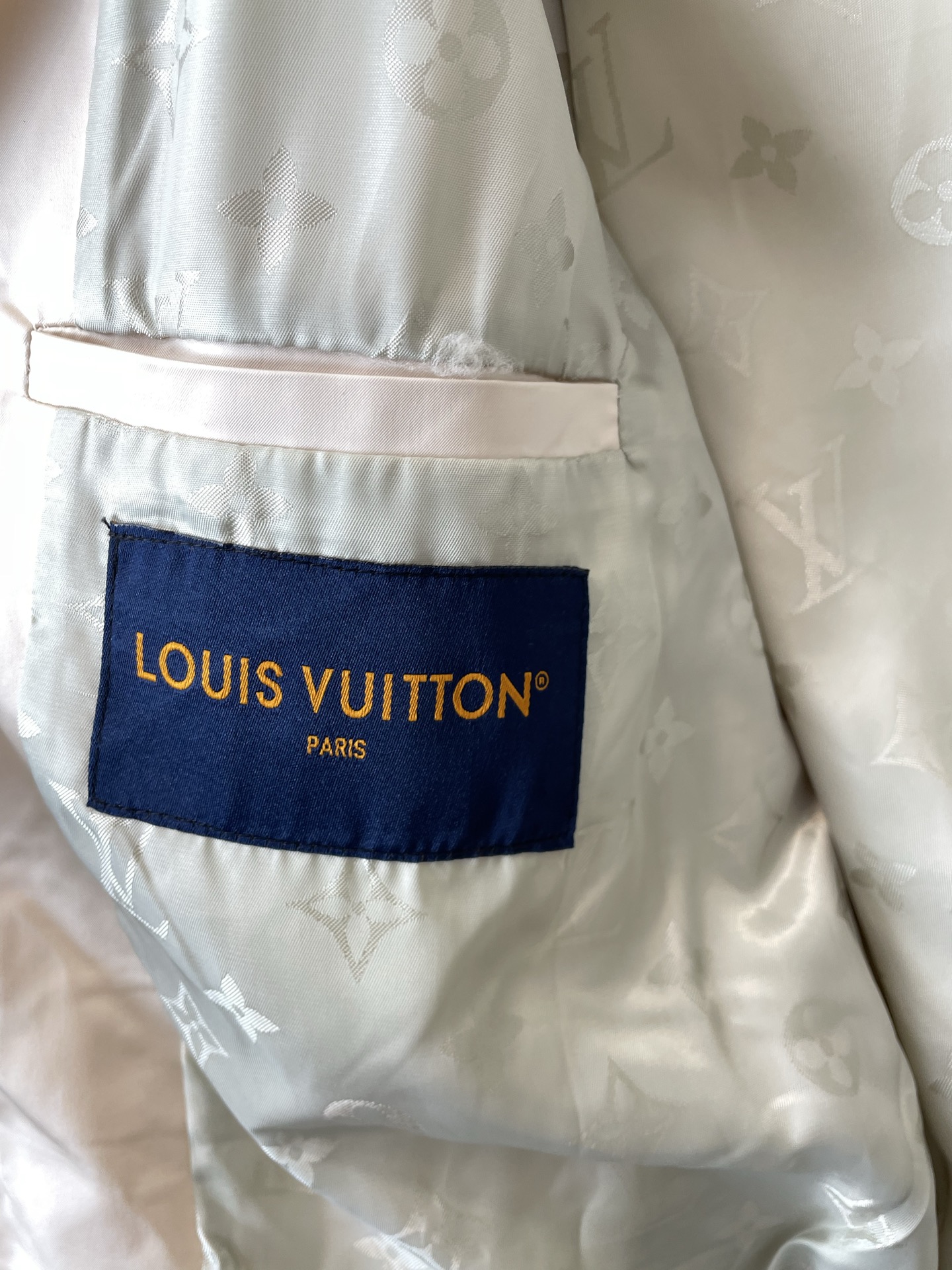 Louis Vuitton路易威登💥独家专供新款原单男士休闲夹克 高端定制 高端版本 时尚百搭爆款⚠️⚠️✨✨进口面料 Louis Vuitton路易威登💥独家专供新款原单男士休闲夹克 高端定制 高端版本 时尚百搭爆款⚠️⚠️✨✨进口面料