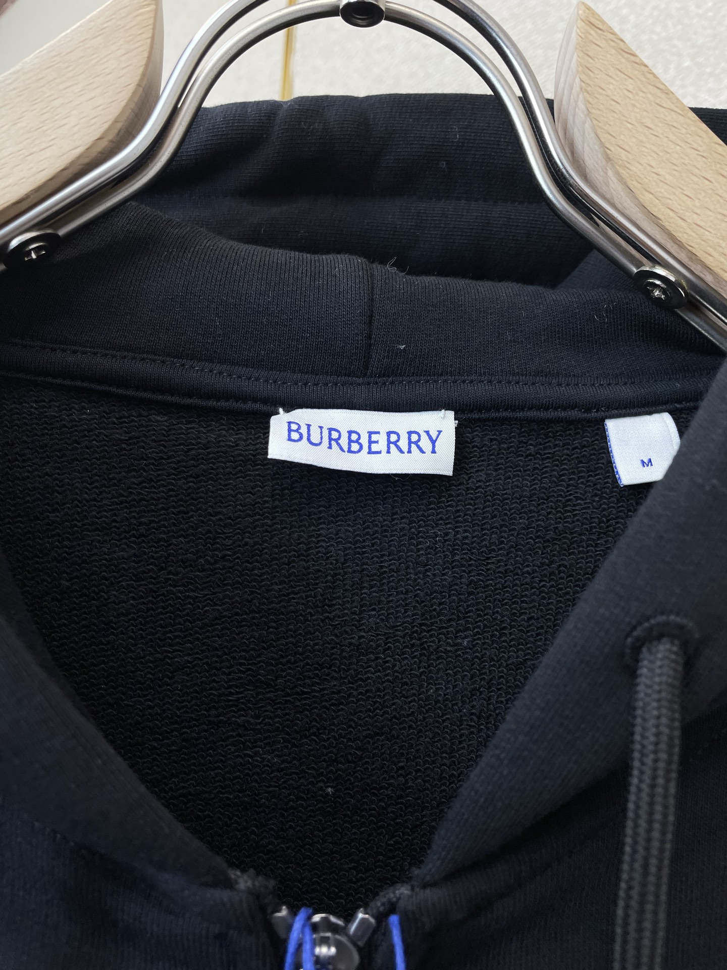 Burberry巴宝莉💥独家专供新款原单男士休闲卫衣拉链外套 高端定制 高端版本 时尚百搭爆款⚠️⚠️✨✨进口面料 手感 Burberry巴宝莉💥独家专供新款原单男士休闲卫衣拉链外套 高端定制 高端版本 时尚百搭爆款⚠️⚠️✨✨进口面料 手感