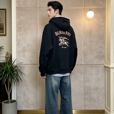 Burberry巴宝莉💥独家专供新款原单男士休闲卫衣拉链外套 高端定制 高端版本 时尚百搭爆款⚠️⚠️✨✨进口面料 手感 Burberry巴宝莉💥独家专供新款原单男士休闲卫衣拉链外套 高端定制 高端版本 时尚百搭爆款⚠️⚠️✨✨进口面料 手感