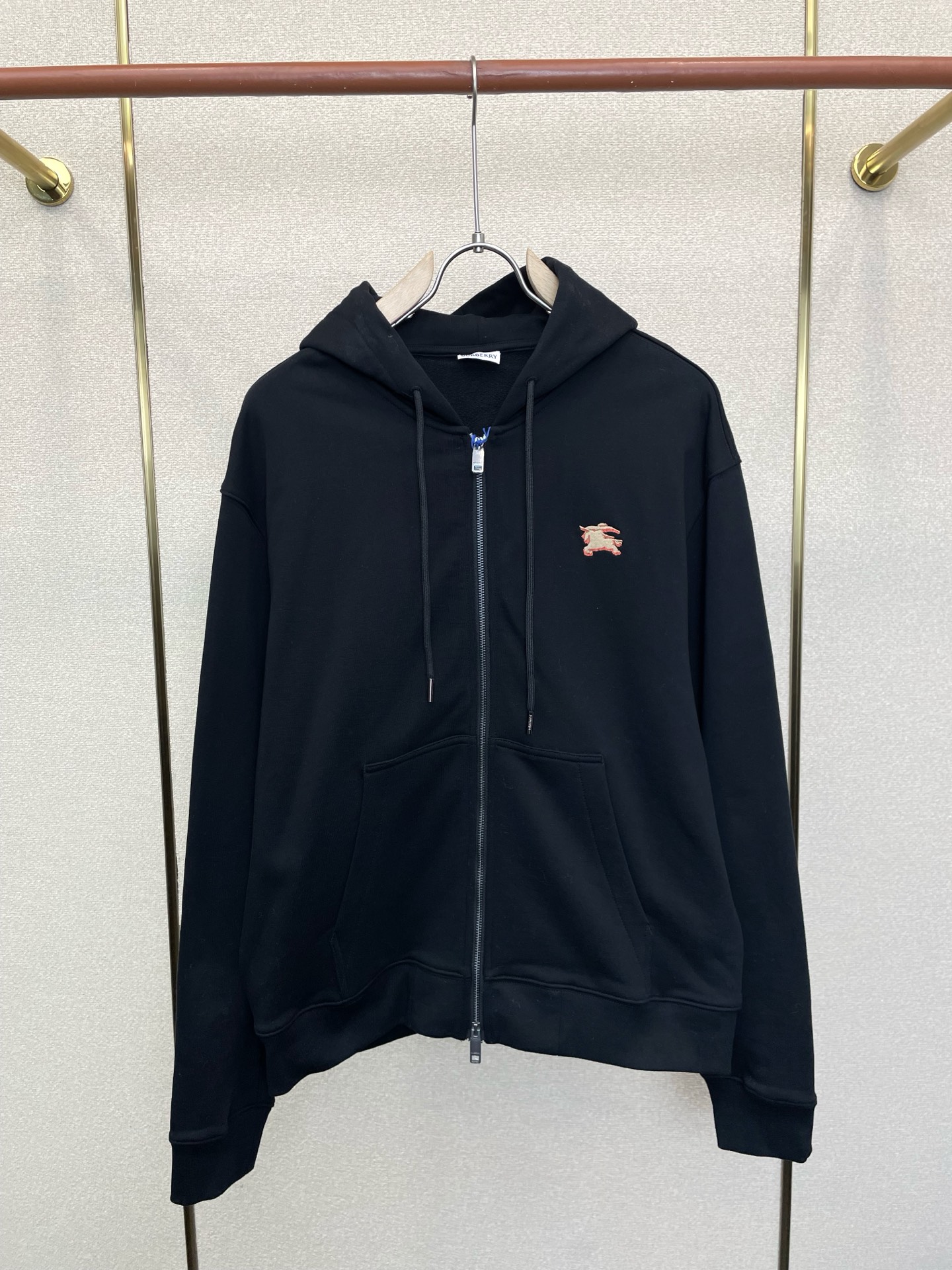Burberry巴宝莉💥独家专供新款原单男士休闲卫衣拉链外套 高端定制 高端版本 时尚百搭爆款⚠️⚠️✨✨进口面料 手感
