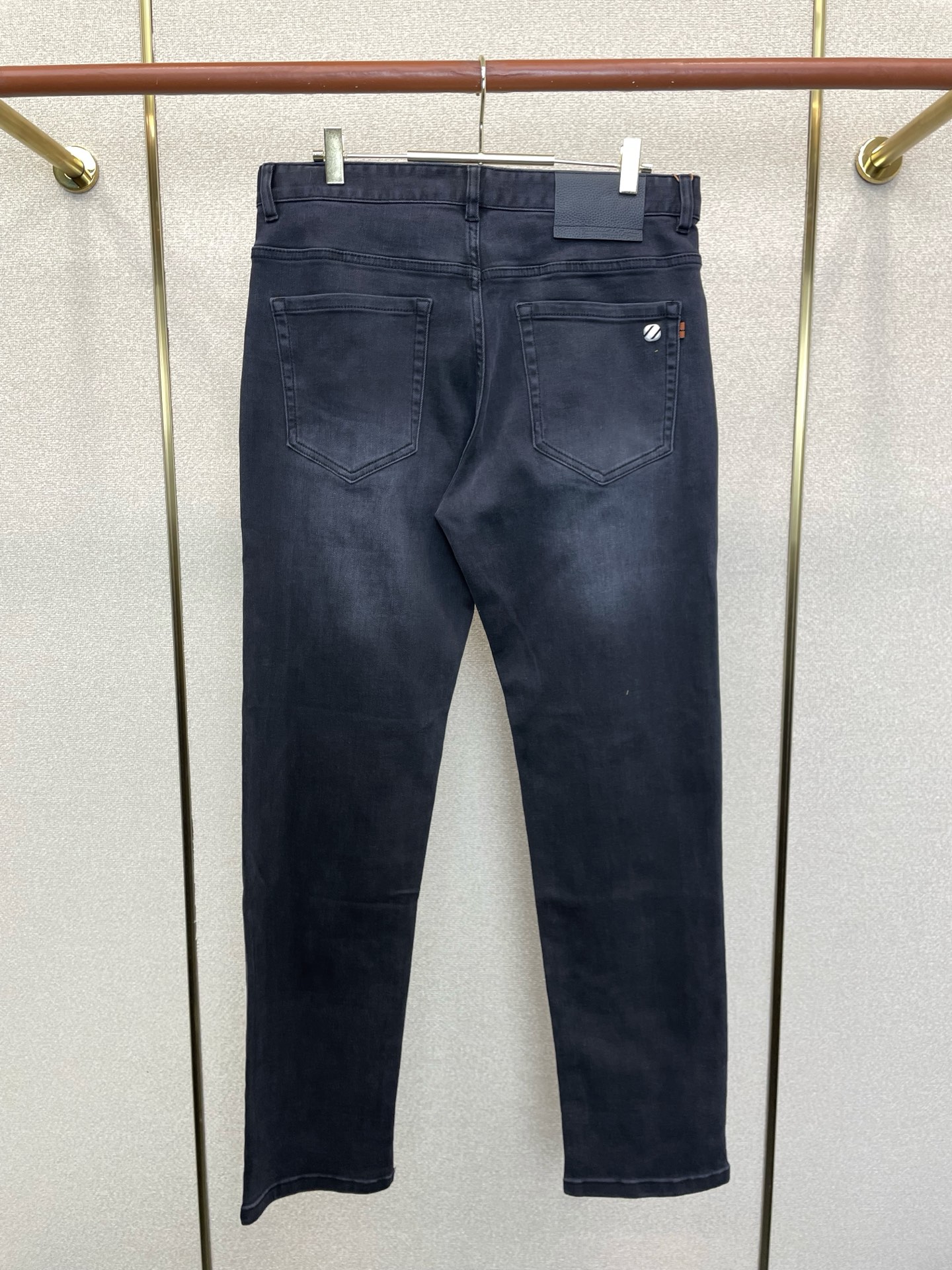ZEGNA杰尼亚💥独家专供新款牛仔裤👖高端版本！专柜定制面料 透气舒适度高，细节无可挑剔，品牌元素设计理念，体现高品质。