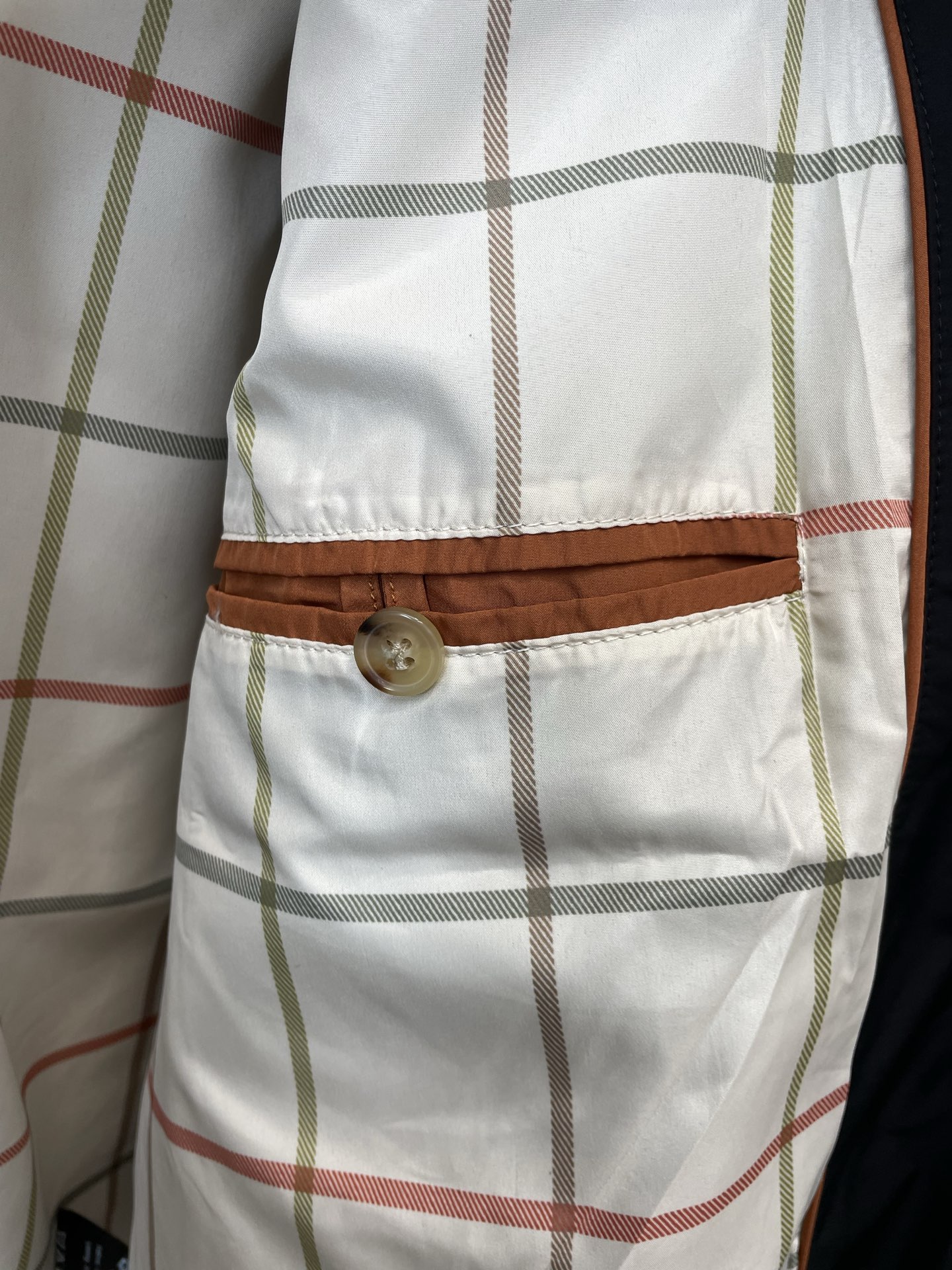 Loro Piana-Loro Piana诺悠翩雅💥独家专供最新时尚夹克 经典设计感与颜值爆棚的外套，品质更是无法挑剔品