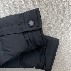 羽绒服-Prada普拉达💥独家专供最新时尚夹克 经典设计感与颜值爆棚的外套,品质更是无法挑剔品控可以直接入手,不容过错的 羽绒服-Prada普拉达💥独家专供最新时尚夹克 经典设计感与颜值爆棚的外套,品质更是无法挑剔品控可以直接入手,不容过错的