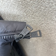 羽绒服-Moncler蒙口💥独家专供最新时尚针织拼接羽绒服 经典设计感与颜值爆棚的外套,品质更是无法挑剔品控可以直接入手 羽绒服-Moncler蒙口💥独家专供最新时尚针织拼接羽绒服 经典设计感与颜值爆棚的外套,品质更是无法挑剔品控可以直接入手