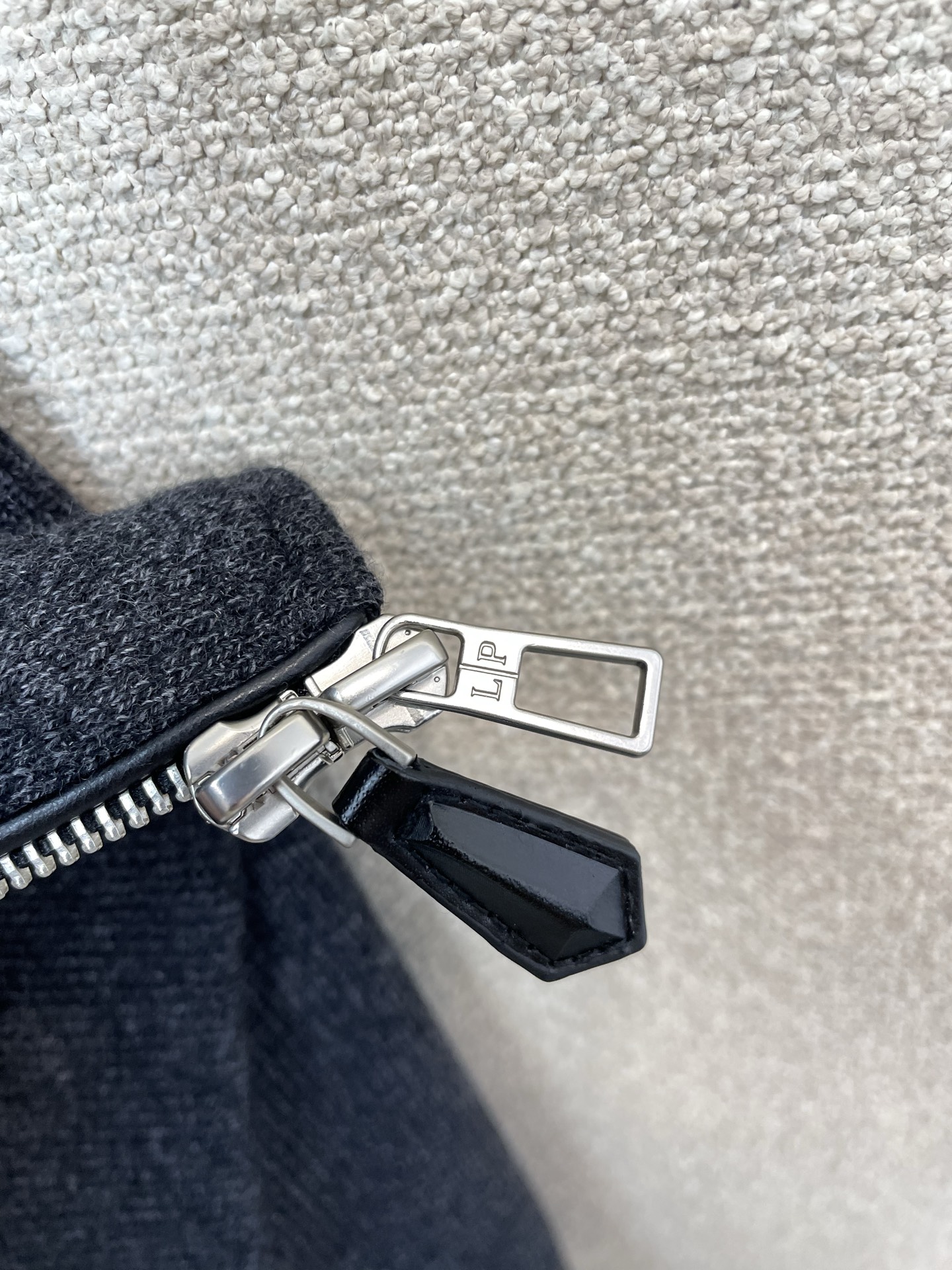 Loro Piana-Loro Piana诺悠翩雅💥独家专供新款夹克 贸易公司渠道稀出，降温天气必备的保暖单品，不论是日