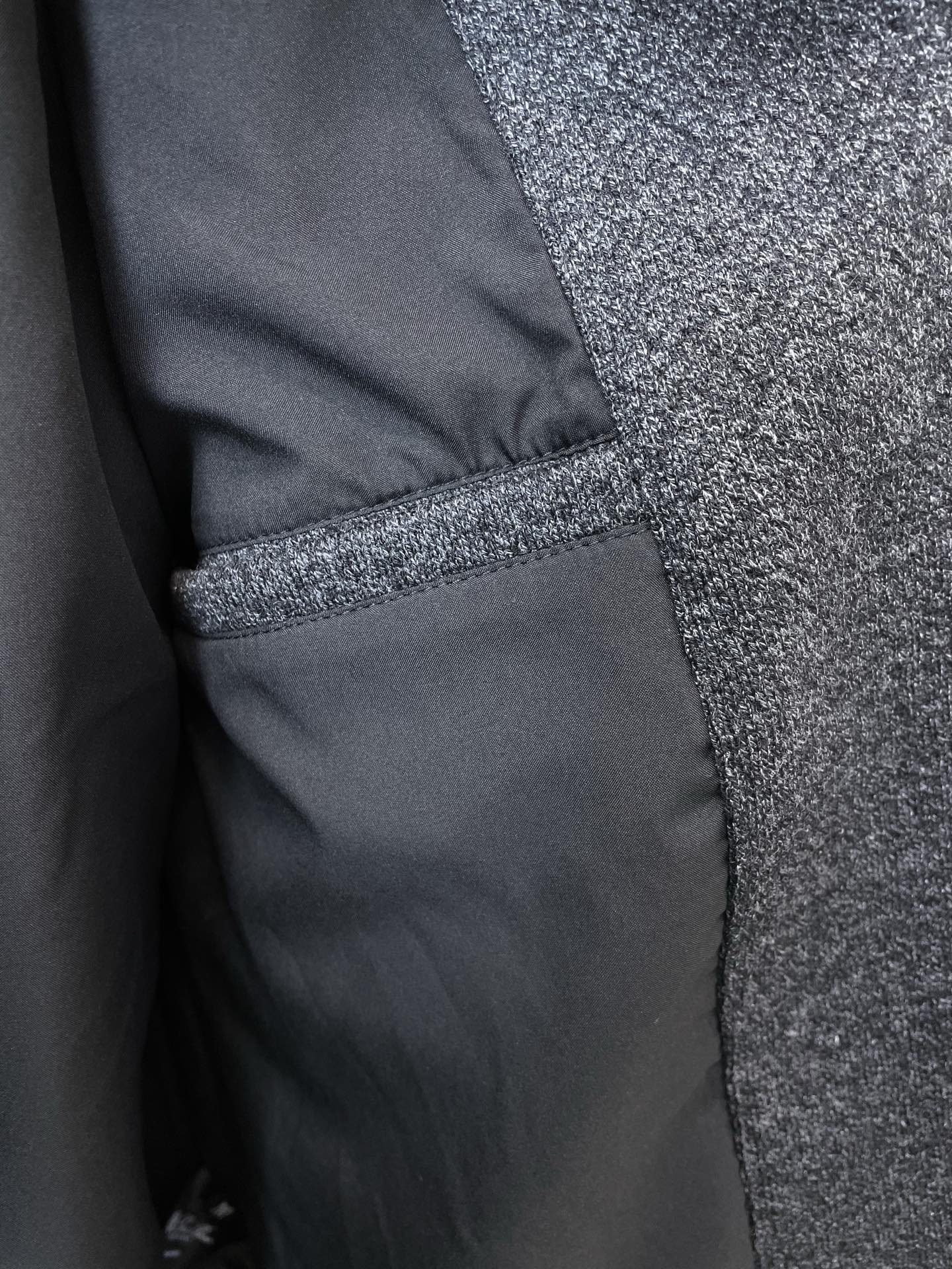 Loro Piana-Loro Piana诺悠翩雅💥独家专供新款夹克 贸易公司渠道稀出，降温天气必备的保暖单品，不论是日