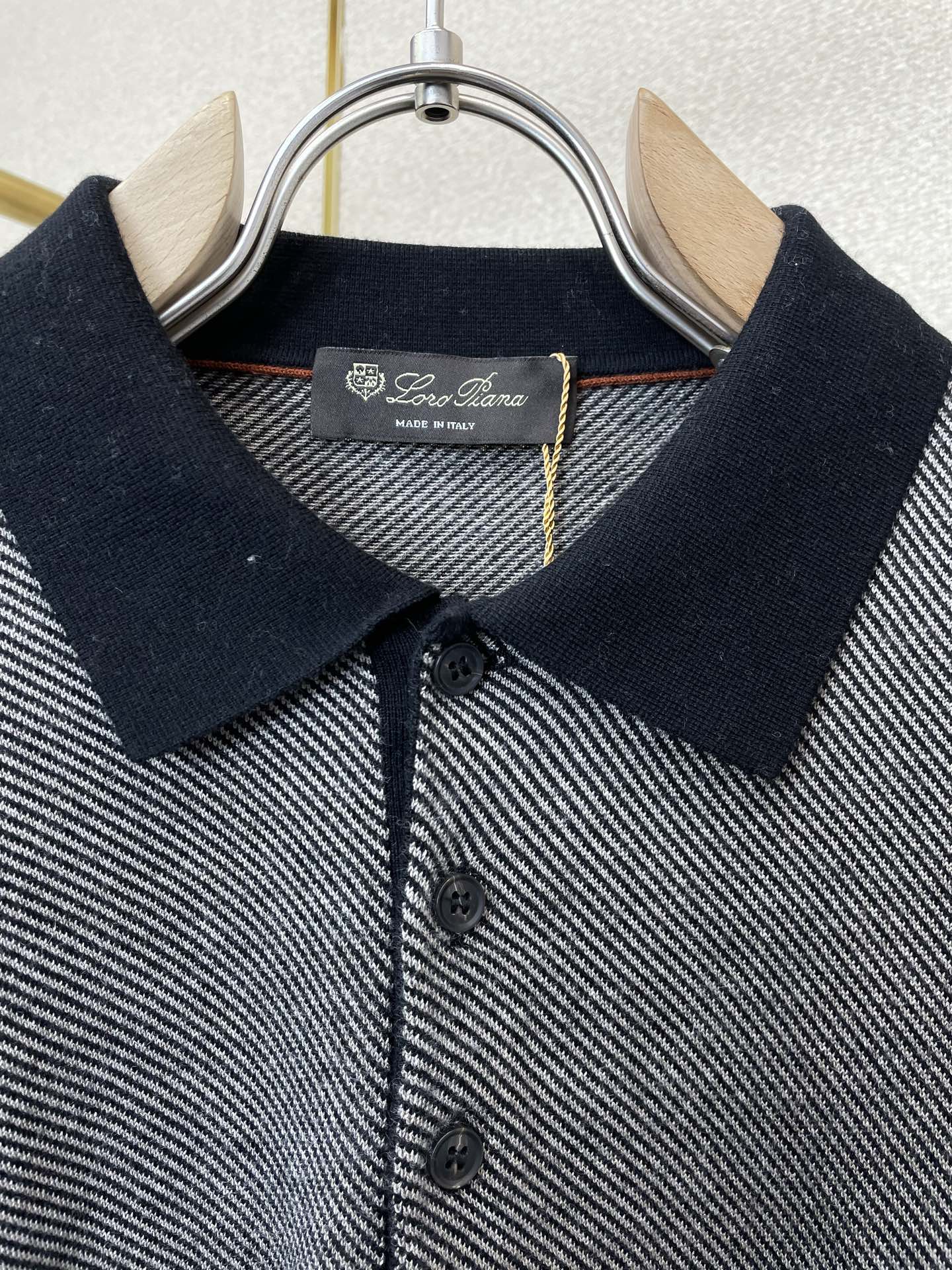 Loro Piana-Loro Piana诺悠翩雅💥独家专供新款针织长袖 贸易公司渠道稀出,降温天气必备的保暖单品,不论 Loro Piana-Loro Piana诺悠翩雅💥独家专供新款针织长袖 贸易公司渠道稀出,降温天气必备的保暖单品,不论
